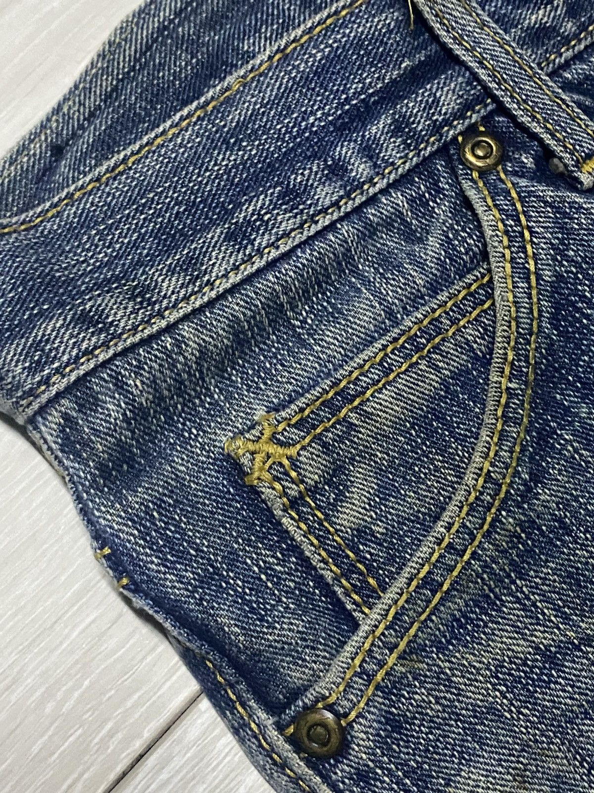 Lee × Number (N)ine Vintage Lee Mud Wash Distressed Patches Flare Jeans Size US 31 - 9 Thumbnail