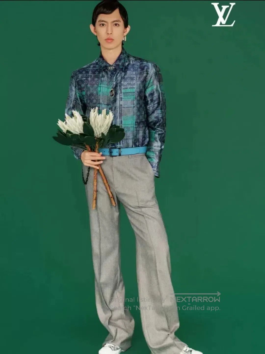 Louis Vuitton Louis Vuitton Neon Check Logo Print Shirt. Size US S / EU 44-46 / 1 - 8 Thumbnail