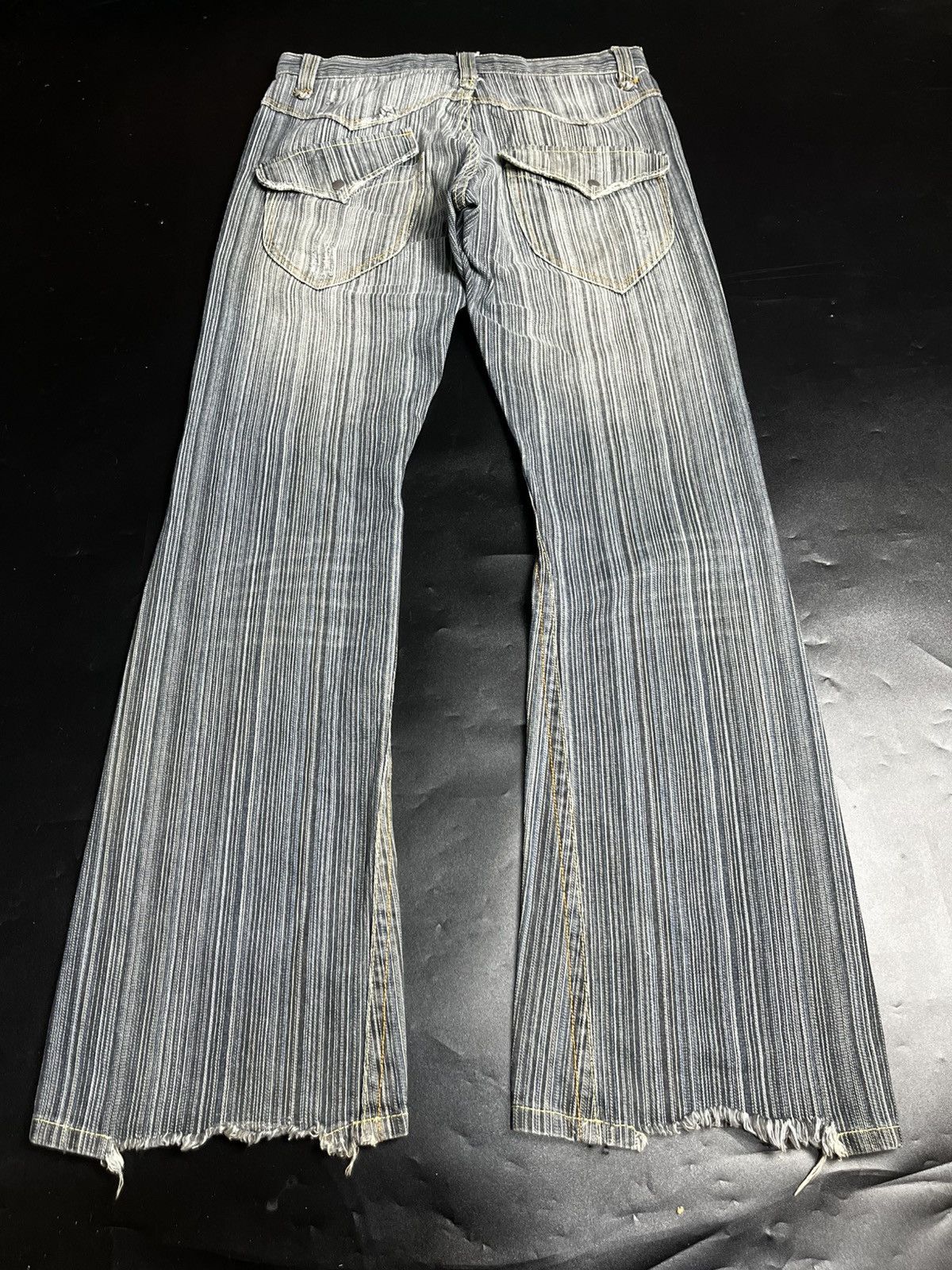 If Six Was Nine × Japanese Brand × Le Grande Bleu (L.G.B.) Japanese Icca Flared Distressed Jeans Size US 31 - 3 Thumbnail