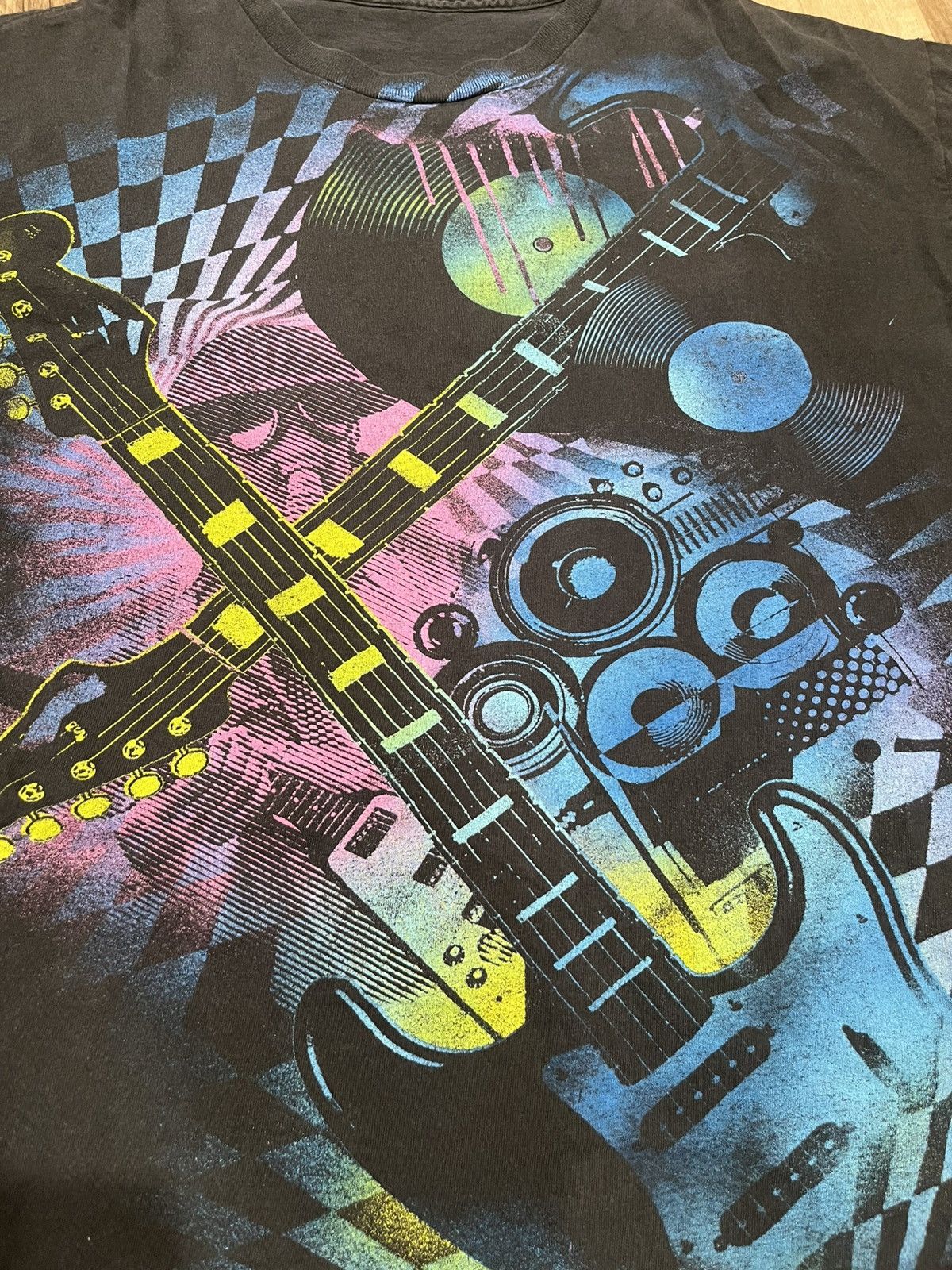 Vintage Vintage Black Y2K Guitar Graphic Tee Size US M / EU 48-50 / 2 - 2 Thumbnail