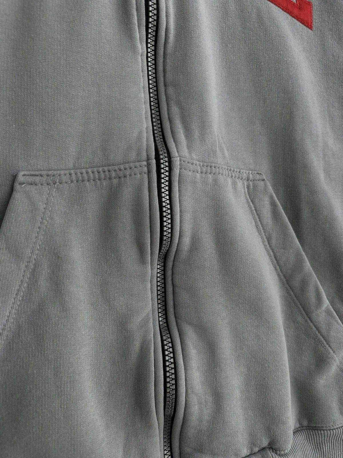 Nike × Nike ACG × Vintage Vintage Nike Grey Full Zip Hoodie Center Logo Y2K Size US M / EU 48-50 / 2 - 11 Thumbnail