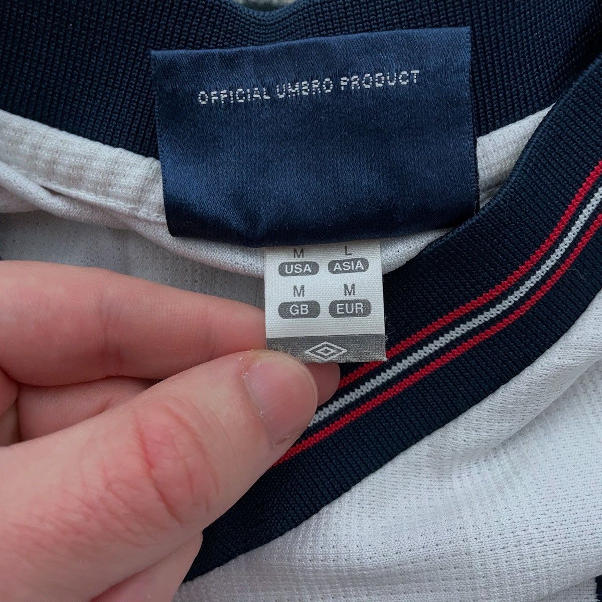 Umbro × Vintage VINTAGE 90S REPRINT HOME ENGLAND NATIONAL JERSEY UMBRO L Size US M / EU 48-50 / 2 - 4 Thumbnail
