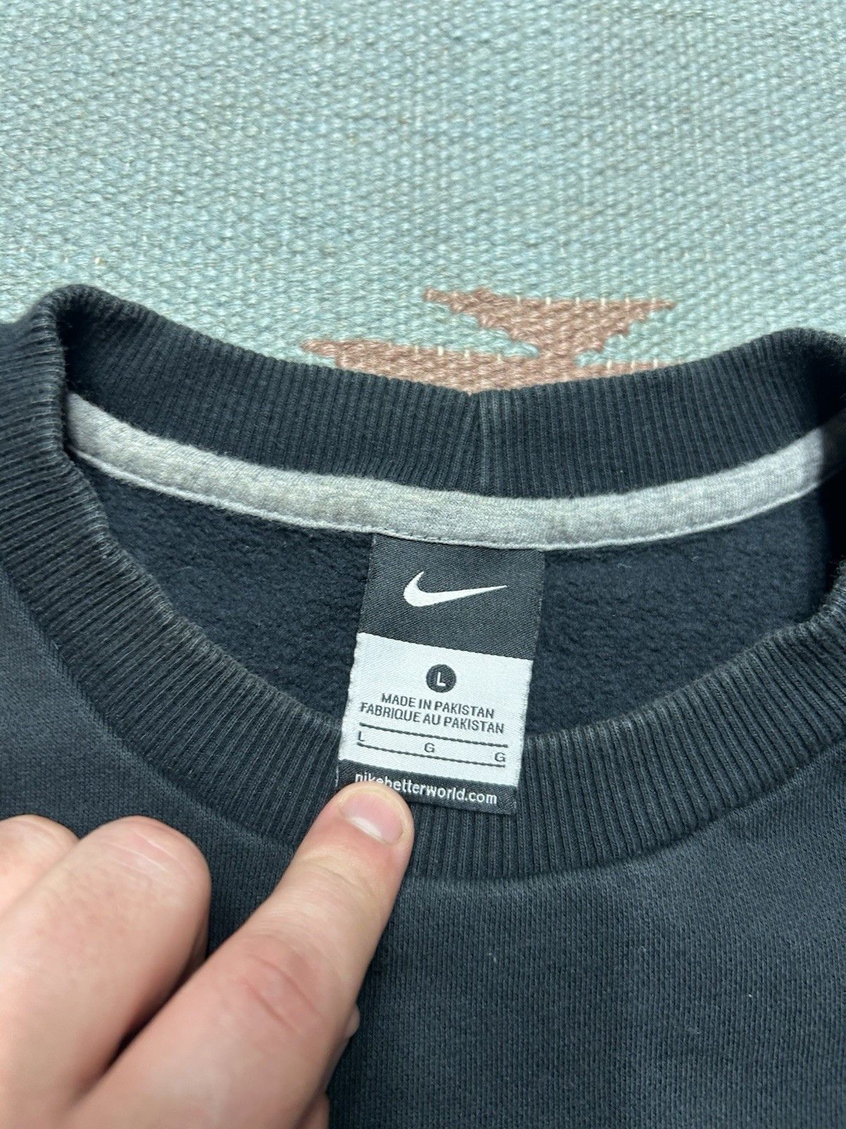 Nike Nike crewneck sweatshirt embroidered swoosh check logo large Size US L / EU 52-54 / 3 - 5 Thumbnail