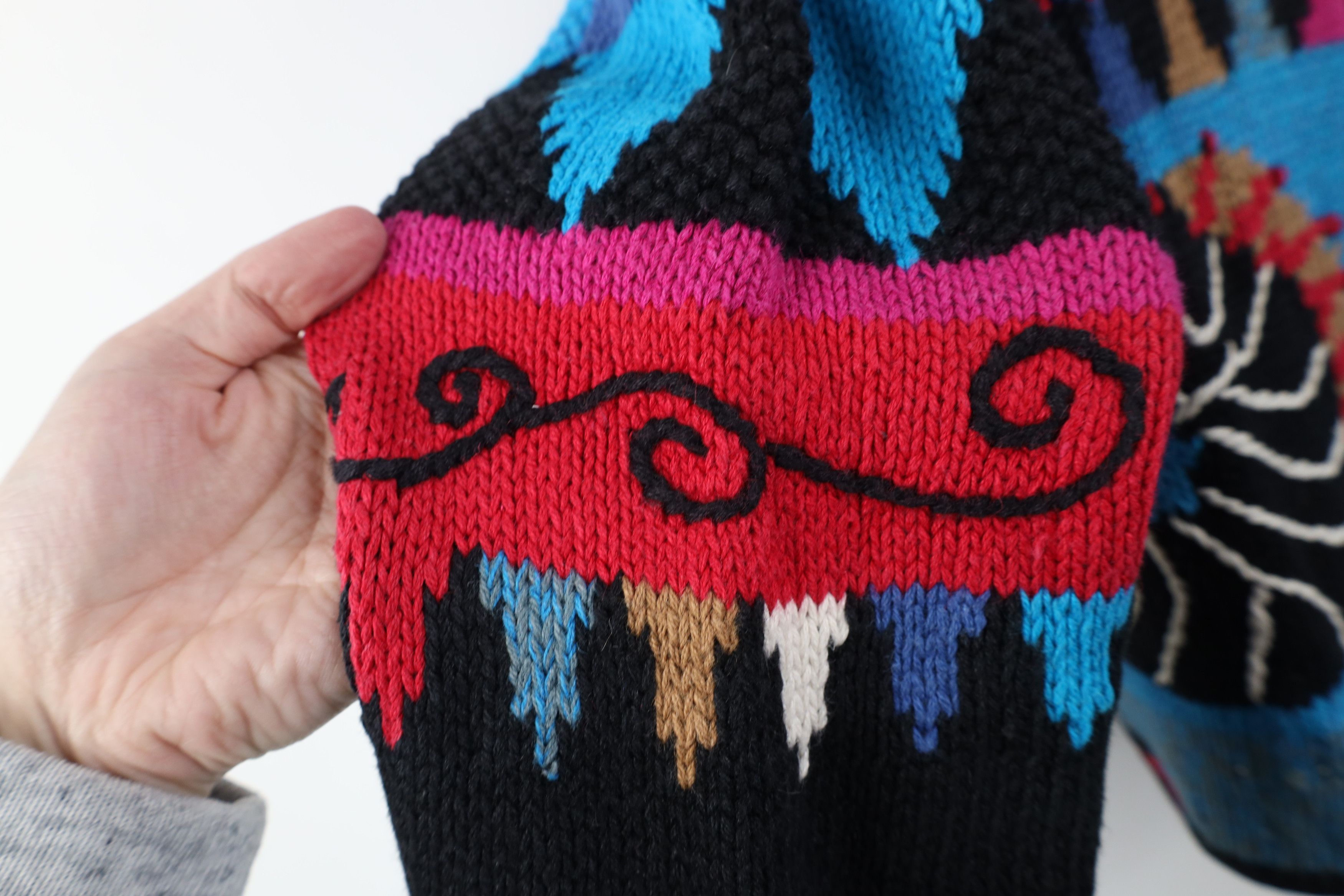 Vintage Vintage 90s Streetwear Animal Hand Knit Cardigan Sweater Size L / US 10 / IT 46 - 8 Thumbnail