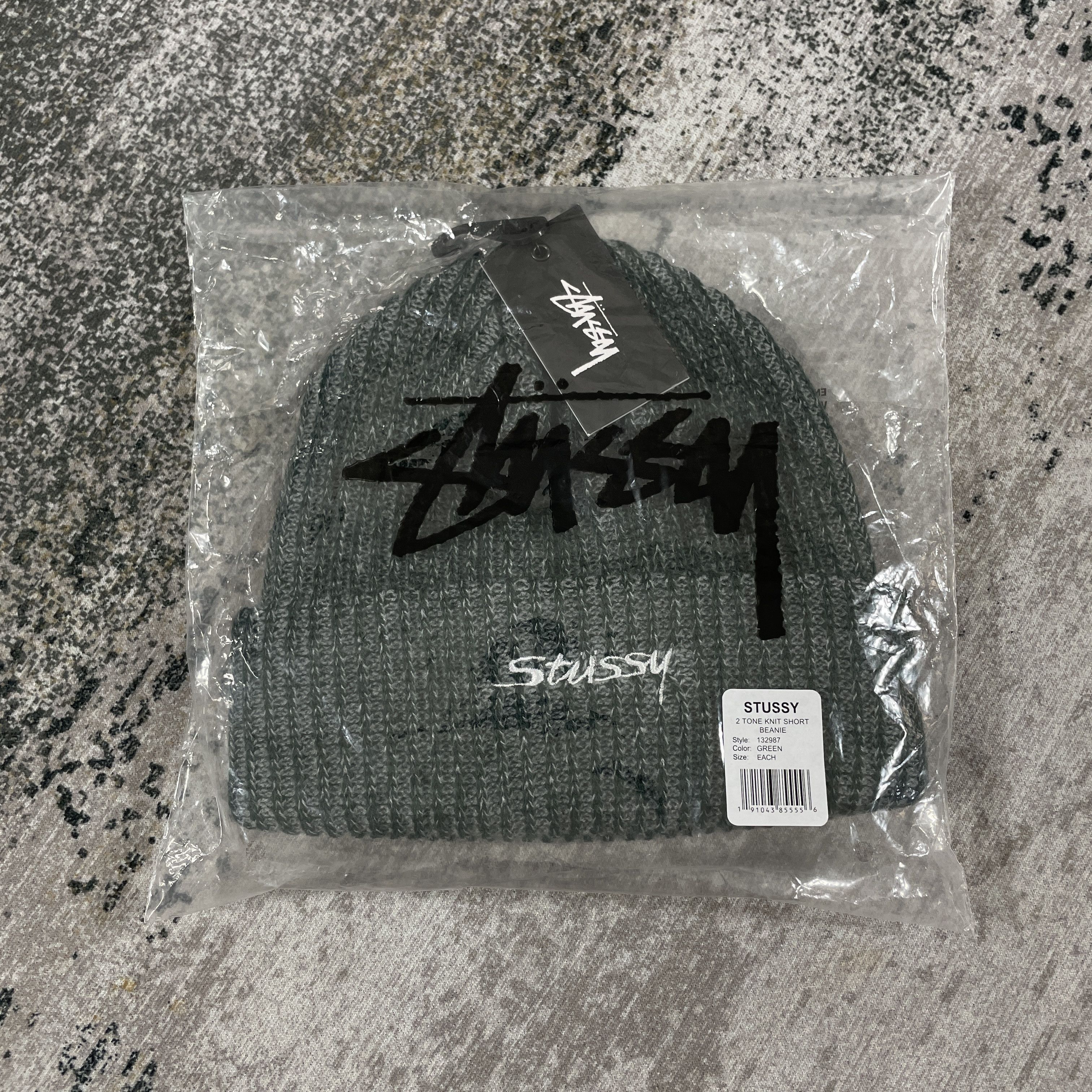 Other STUSSY SHORT BEANIE - " TWO TONE " Size ONE SIZE - 7 Thumbnail