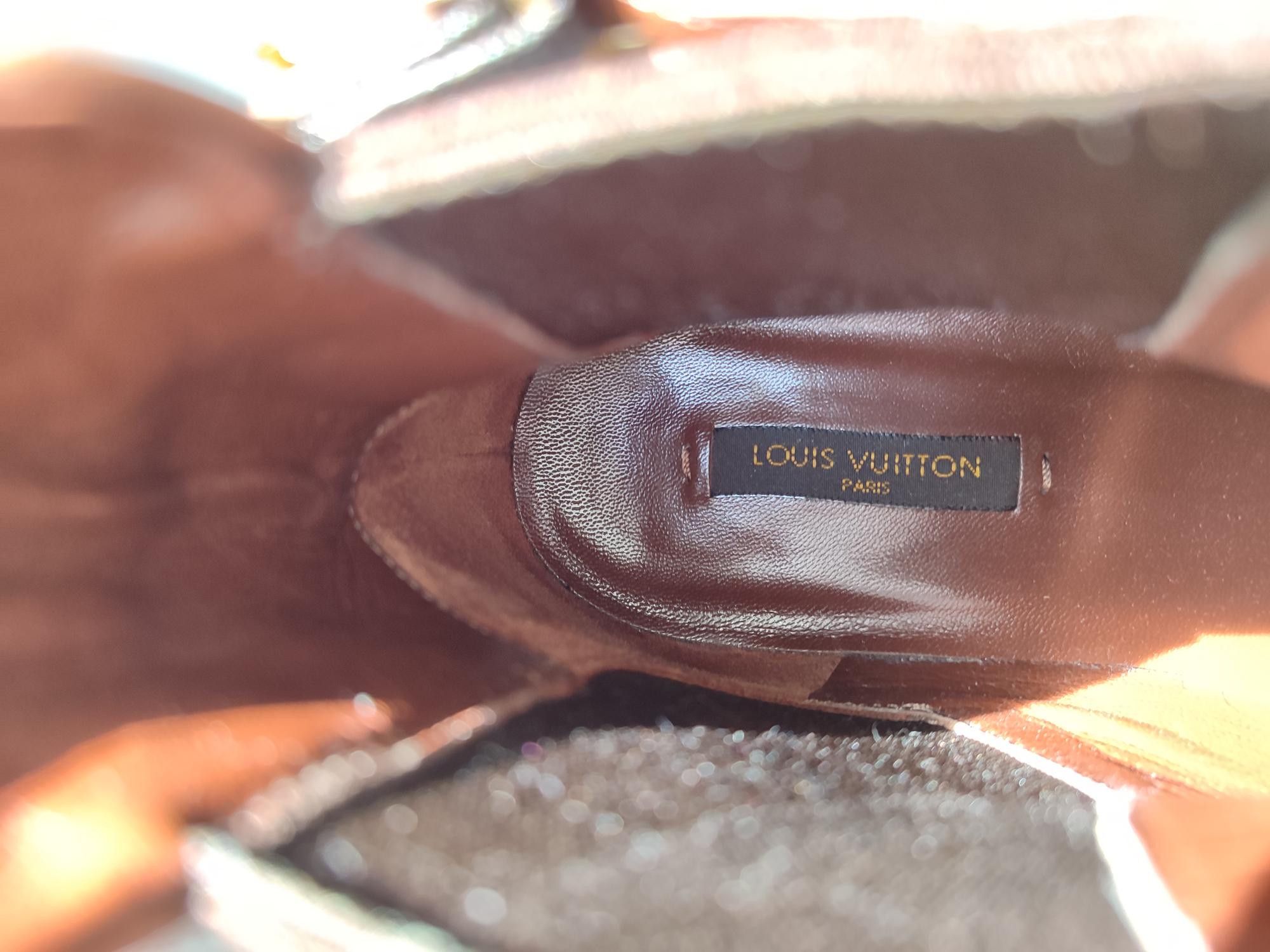 Louis Vuitton BOTTINES LOUIS VUITTON LOYALTY Size US 6.5 / IT 36.5 - 12 Thumbnail
