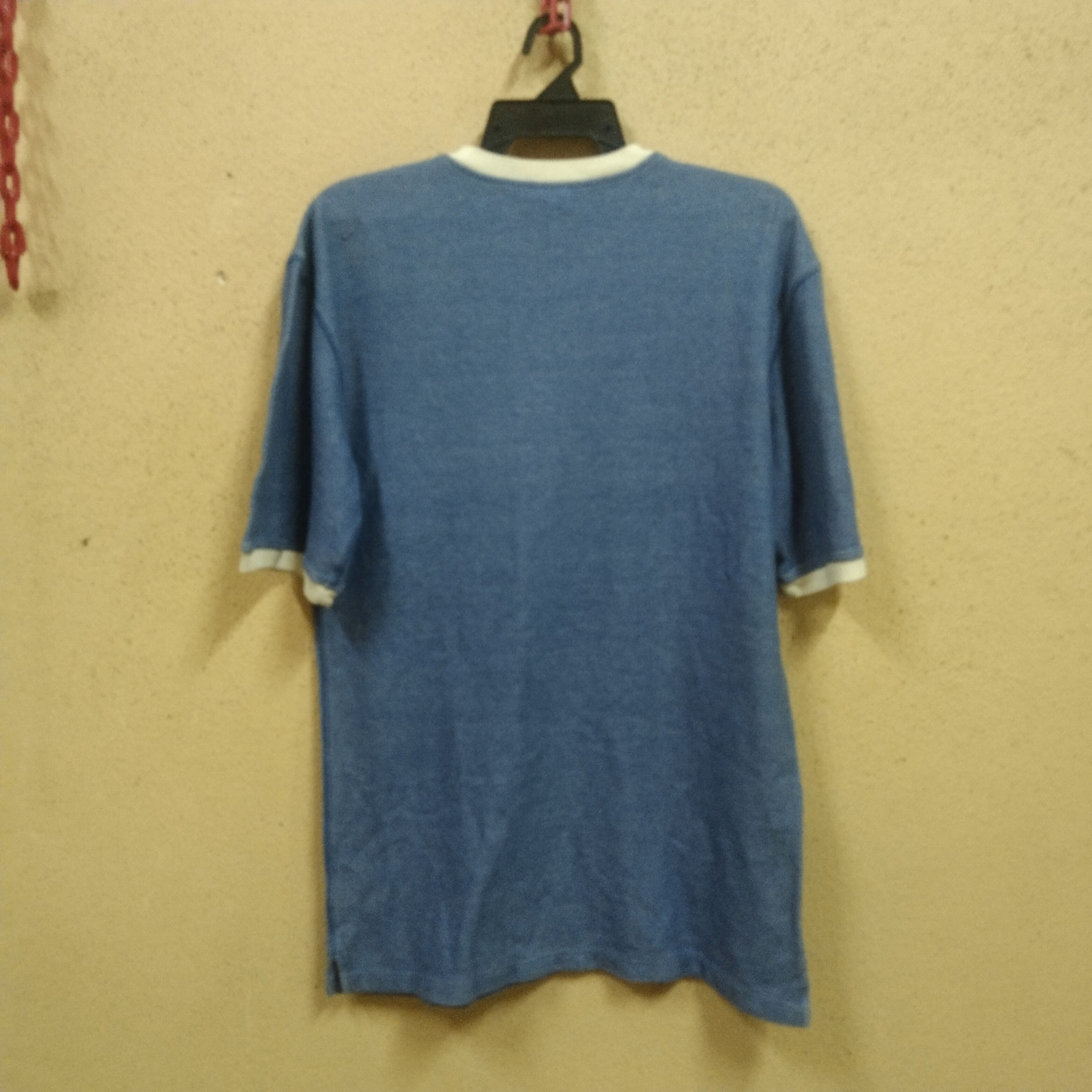 Nike × Vintage Vintage Nike V neck small embroidered swoosh t shirt Size US L / EU 52-54 / 3 - 2 Thumbnail