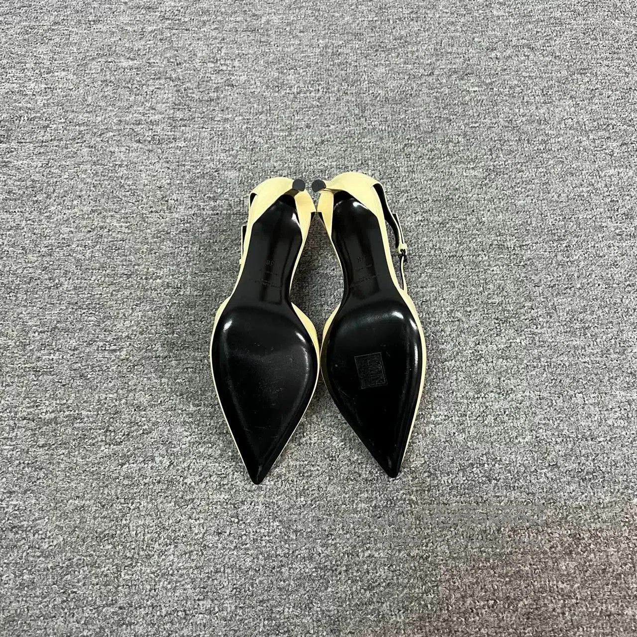 Saint Laurent Paris YSL Black High Heels Size 38/37.5. Size US 7 / IT 37 - 6 Thumbnail