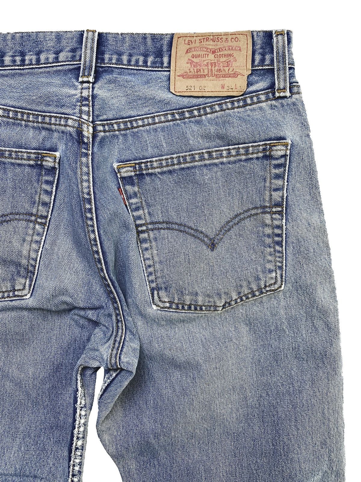 Levi's Vintage Levis 521s Thrashed and Repaired/Darned W32 L30 Size US 32 / EU 48 - 4 Thumbnail