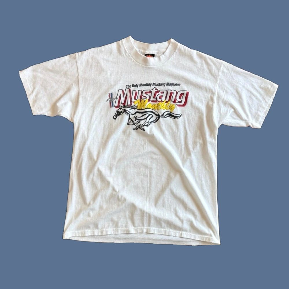Native VINTAGE Mustang Monthly Magazine T-Shirt Car White XL Men 90s 1990s Native Sun Short Sleeve Shirt Size US XL / EU 56 / 4 - 1 Thumbnail