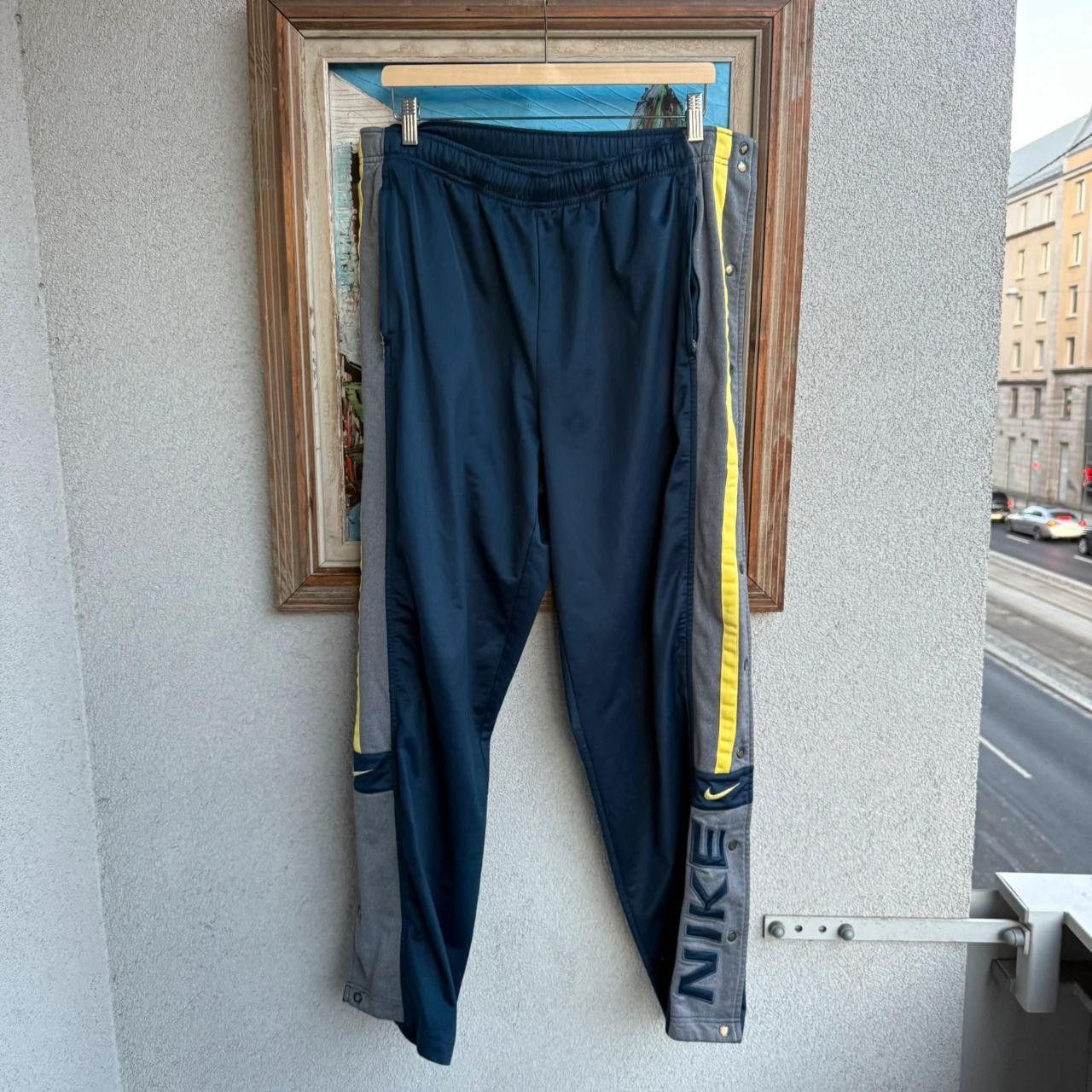 Nike Nike Vintage 90s Navy Bottoms Wide Leg Size US 34 / EU 50 - 1 Thumbnail