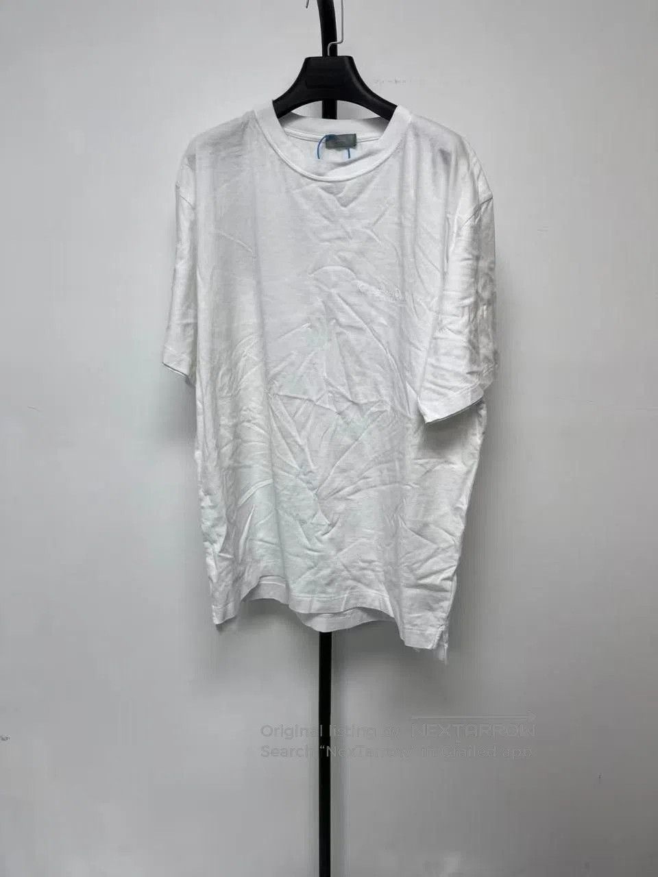 Dior DIOR Solid Letter Round Neck T-Shirt. Size US XXL / EU 58 / 5 - 1 Thumbnail