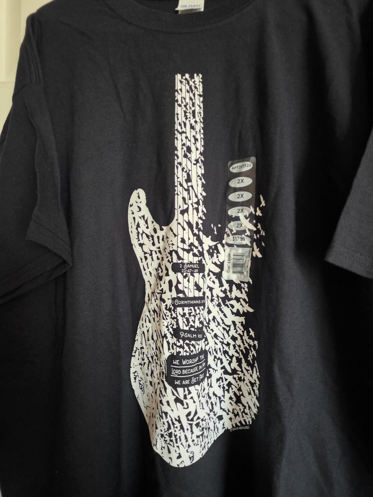 Gildan Bible Verse Religious Black Guitar Graphic T-Shirt Gildan 2X Size XXL / US 16-18 / IT 52-54 - 6 Thumbnail