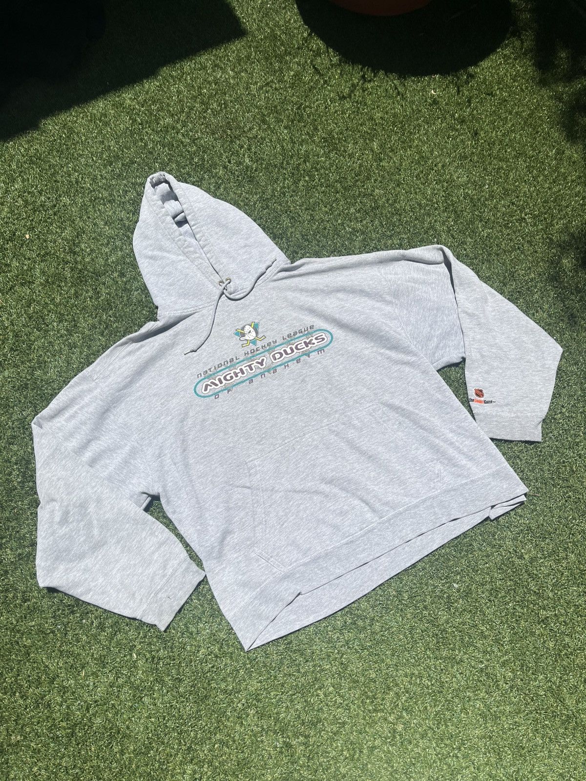 NHL × Vintage VTG 90’s Mighty Ducks of Anaheim Grey NHL Hoodie Size US XL / EU 56 / 4 - 2 Thumbnail