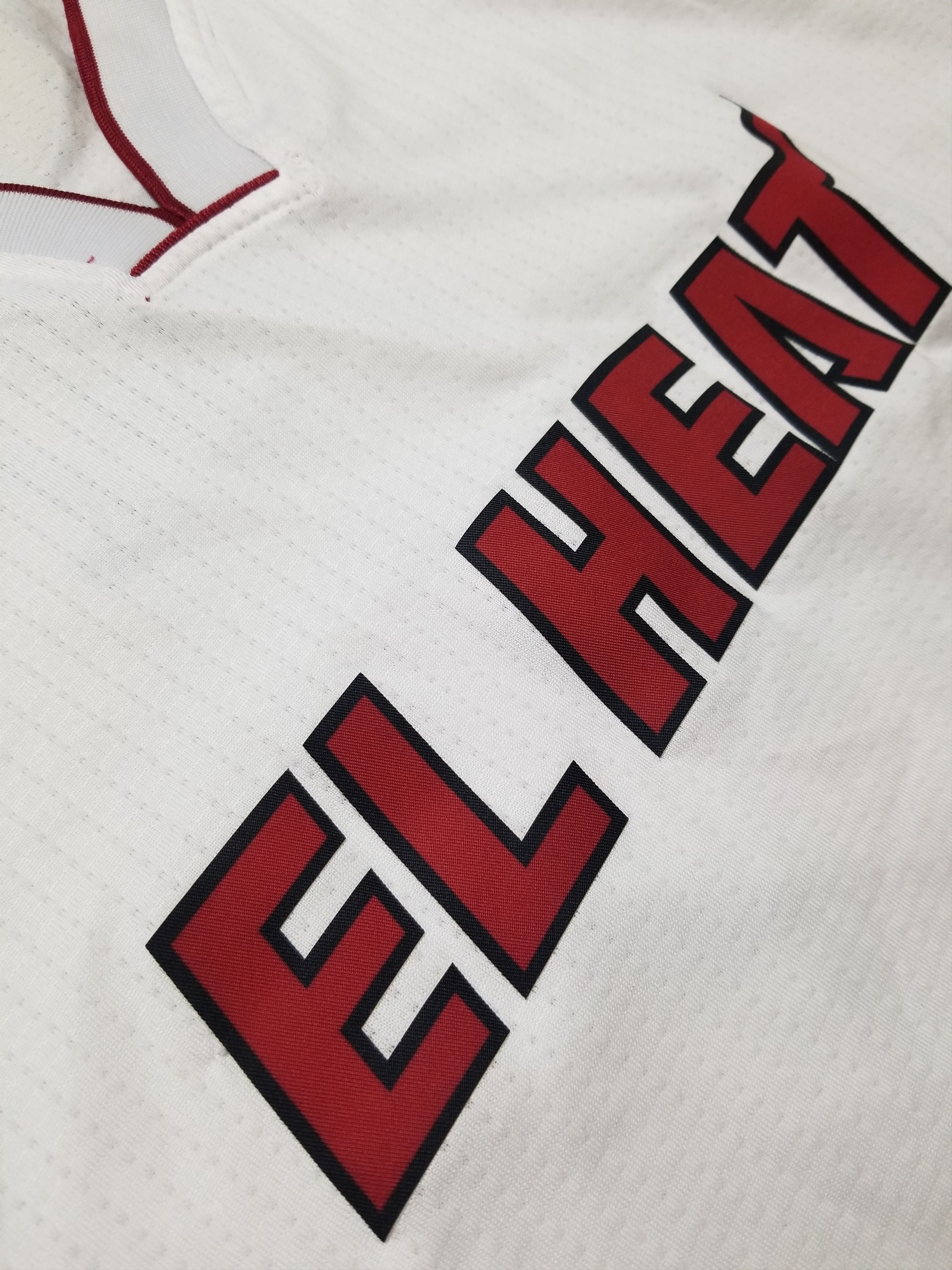 Adidas Adidas Miami Heat Dwyane Wade #3 Latin Nights Home Jersey Size US XL / EU 56 / 4 - 8 Thumbnail