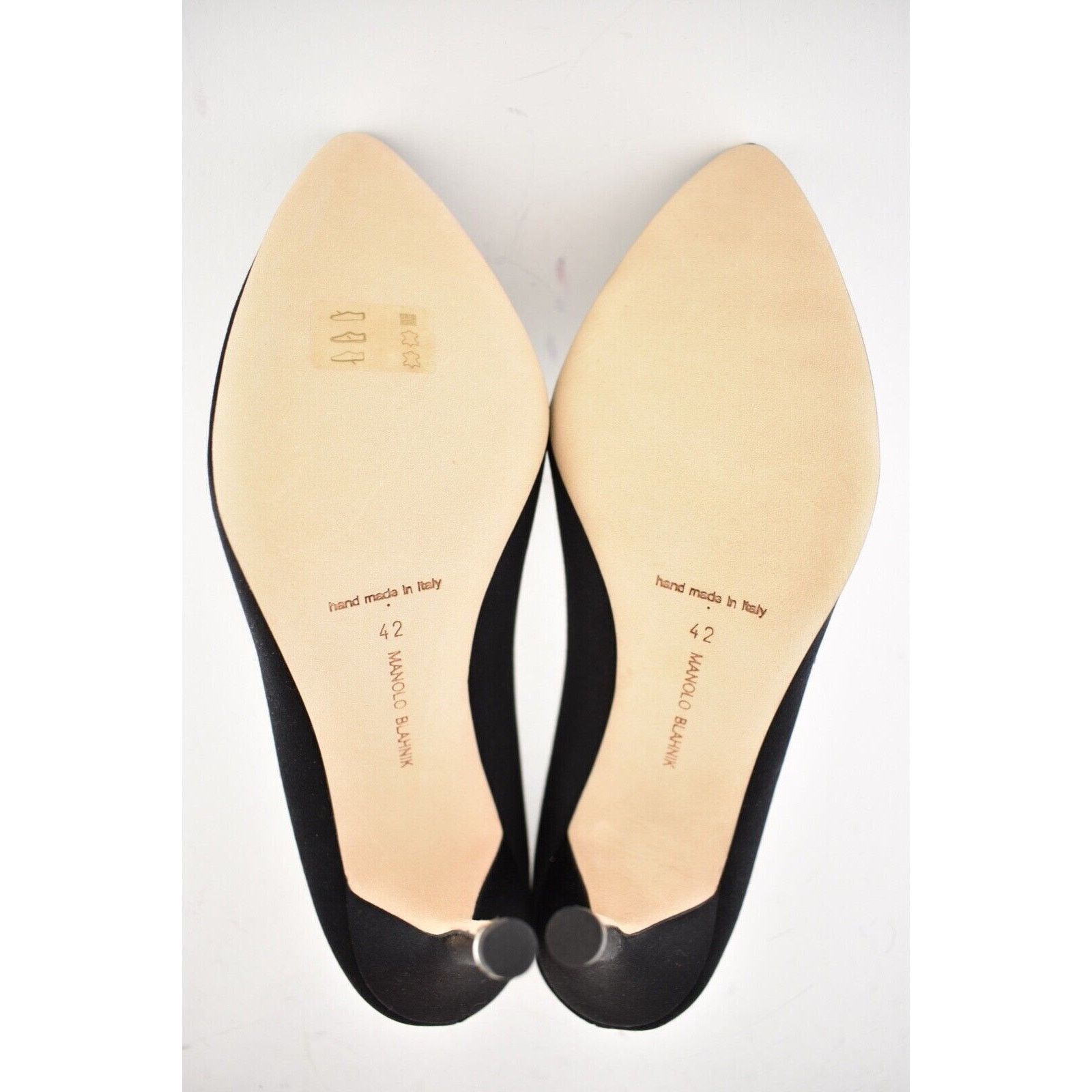 Manolo Blahnik Hangisi 105 Satin Crystal Jewel Buckle Classic Heel Pump 42 Size US 12 / IT 42 - 12 Thumbnail