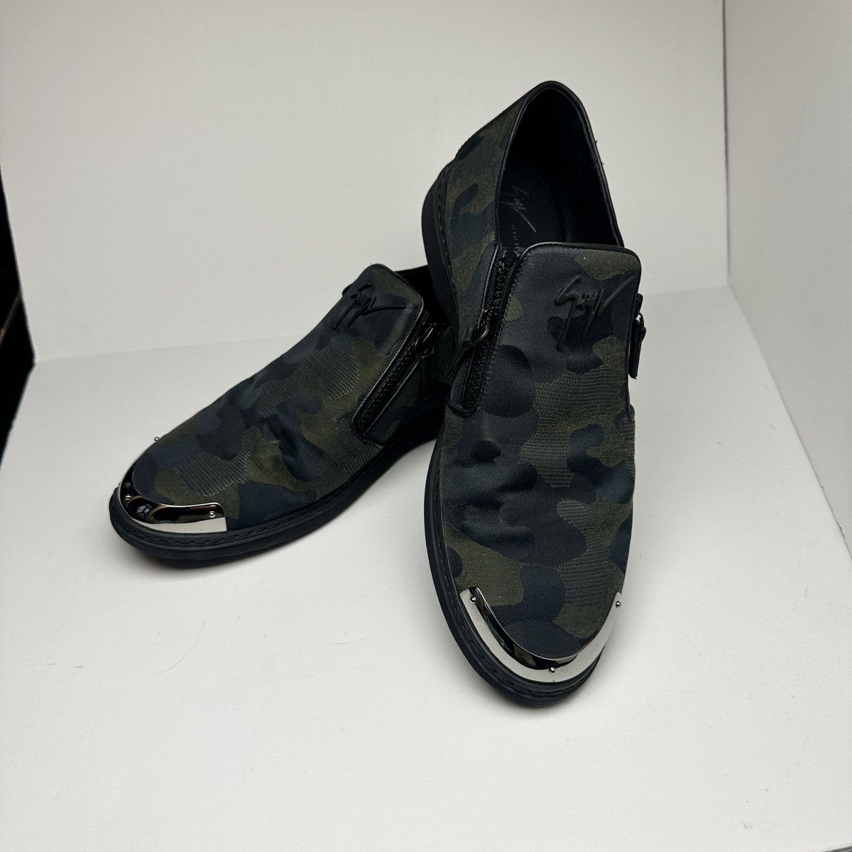 Giuseppe Zanotti Giuseppe Zanotti Mens Black / Green Camouflage Size US 10.5 / EU 43-44 - 1 Thumbnail