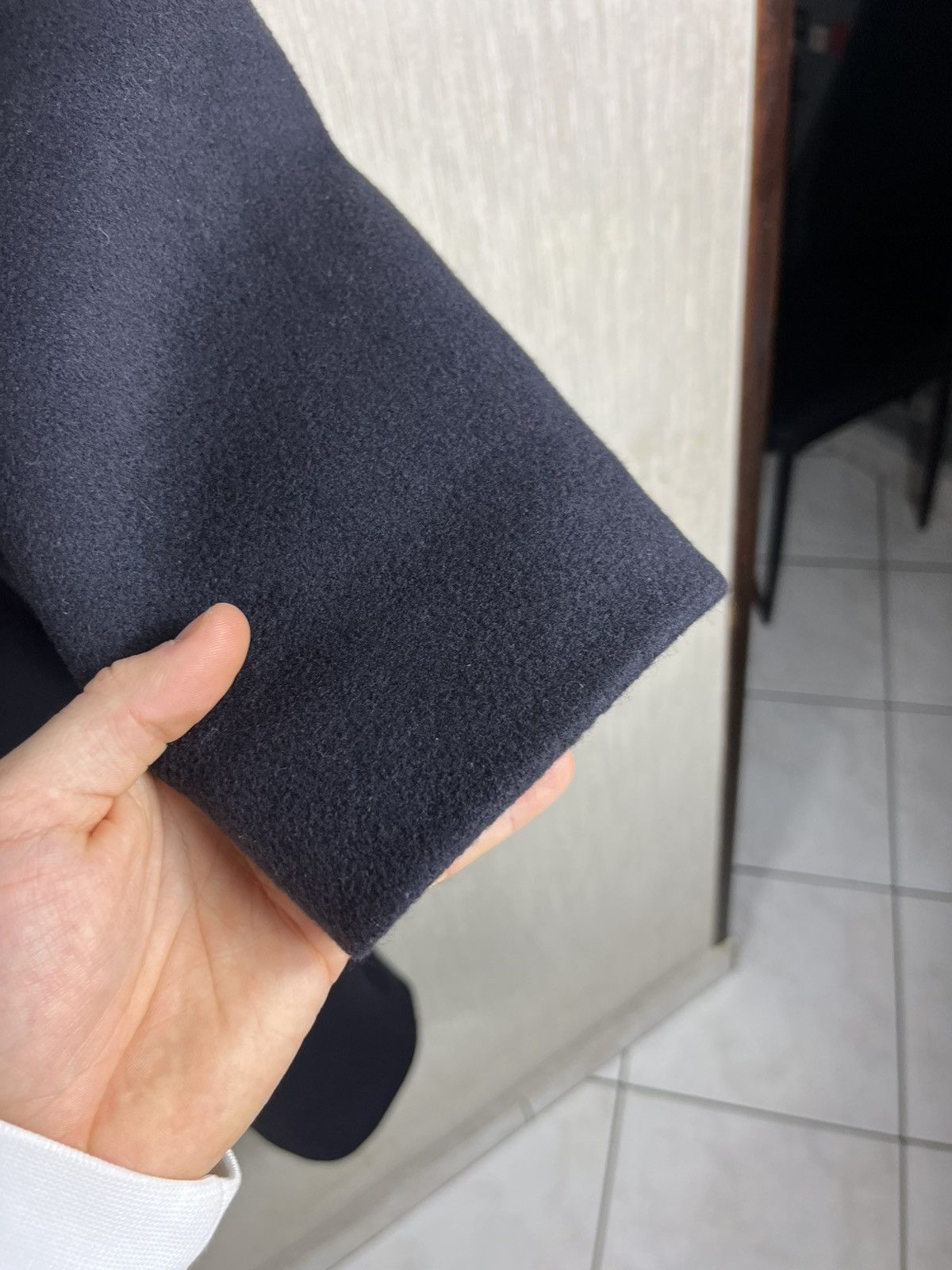 Emporio Armani Emporio Armani wool long navy luxury coat jacket Italian Size L / US 10 / IT 46 - 19 Thumbnail