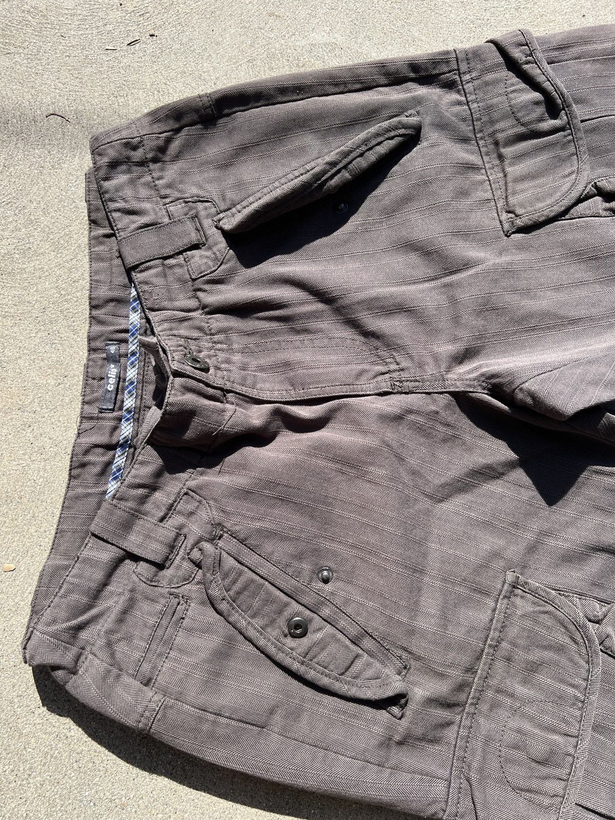 Other Y2k euro cargos Size US 32 / EU 48 - 5 Thumbnail