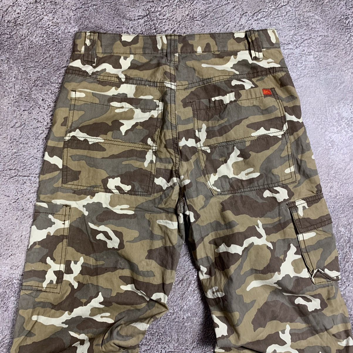 Vintage Vintage 90s Baggy Camo Cargo Pants Parachute Streetwear 28 Size 28" / US 6 / IT 42 - 6 Thumbnail
