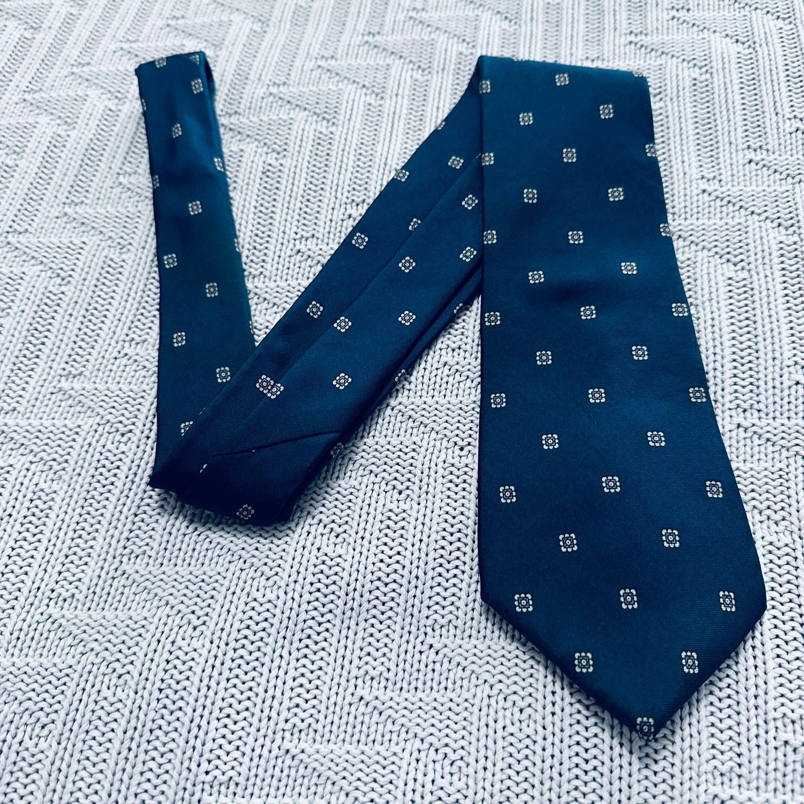 Halston Vintage Halston blue silk tie Size ONE SIZE - 1 Thumbnail