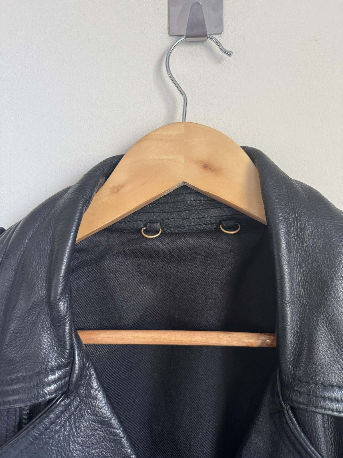 Vintage Vintage trashed 80s slim biker jacket Size US M / EU 48-50 / 2 - 8 Thumbnail