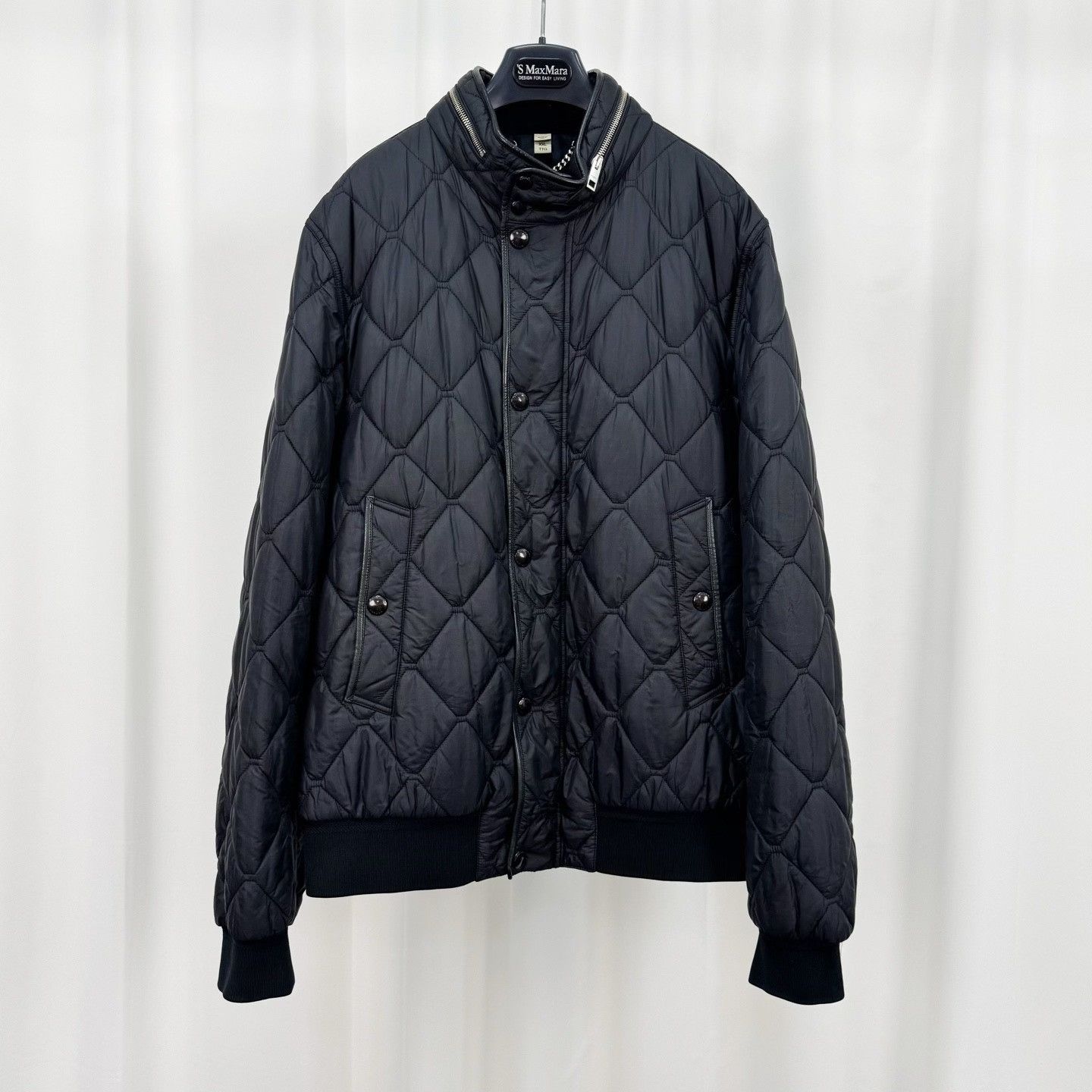 Burberry Burberry Black Quilted Diamond-Pattern Coat Size US XXL / EU 58 / 5 - 1 Thumbnail