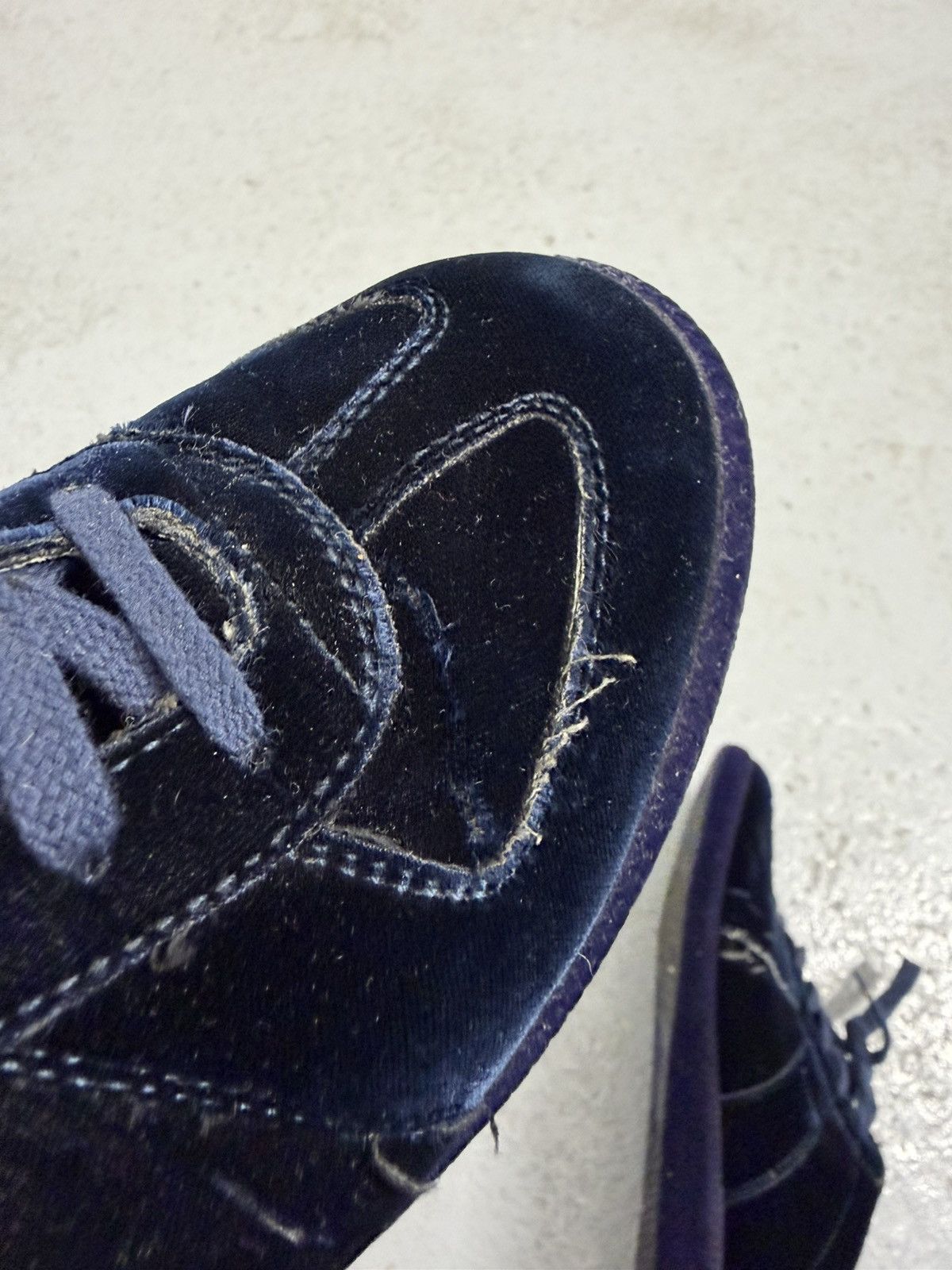 Maison Margiela Maison Margiela Replica VelourSneakers Size US 8.5 / IT 38.5 - 6 Thumbnail