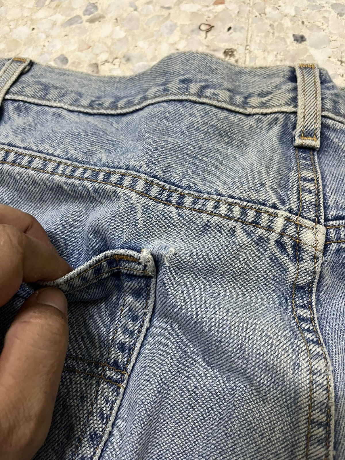 Levi's Rare Vintage Levi’s 517 Light Blue Faded Distressed Size US 35 - 13 Thumbnail
