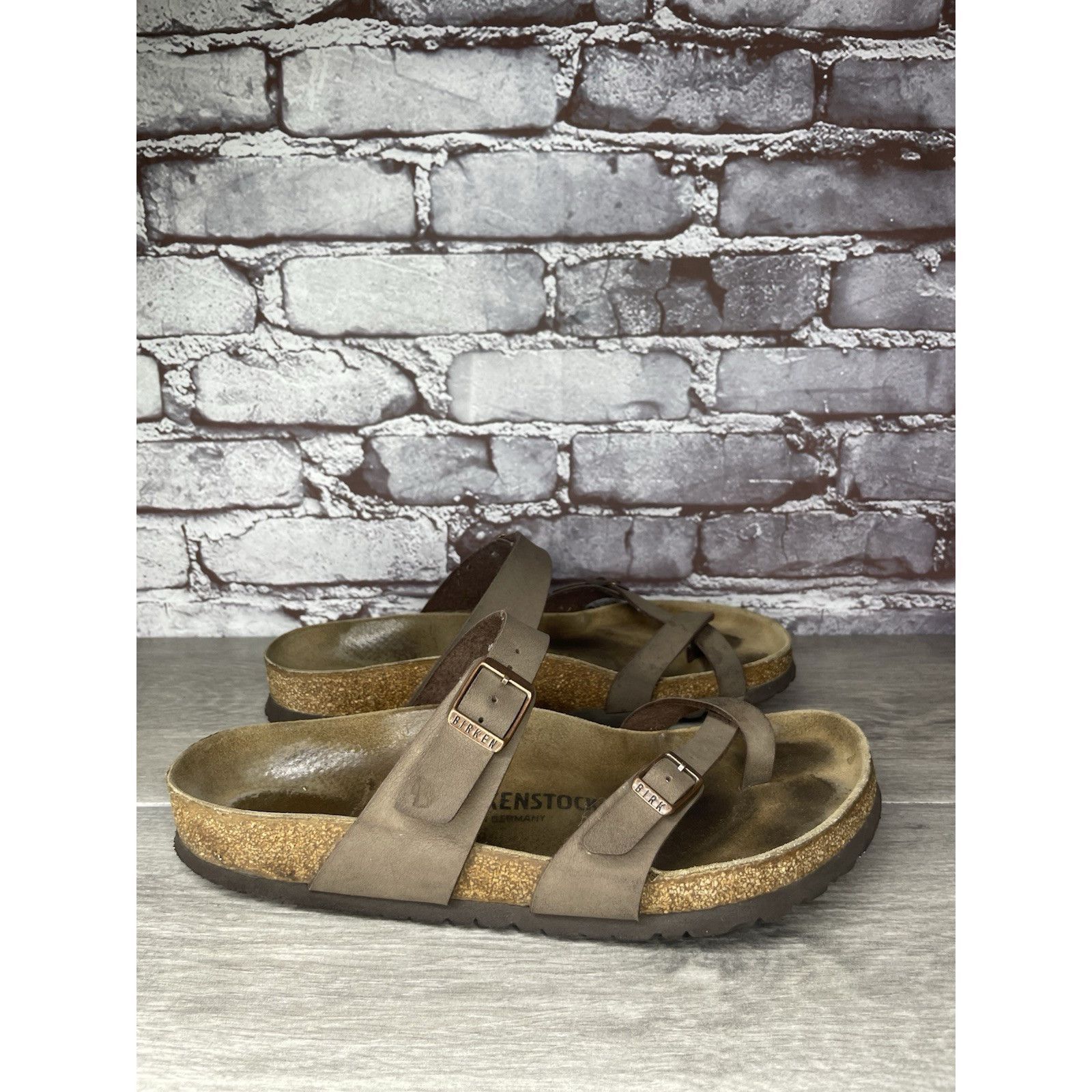 Birkenstock Birkenstock Mayari Mocha Brown Leather Strap Sandals Women’s Size US 10 / IT 40 - 12 Thumbnail