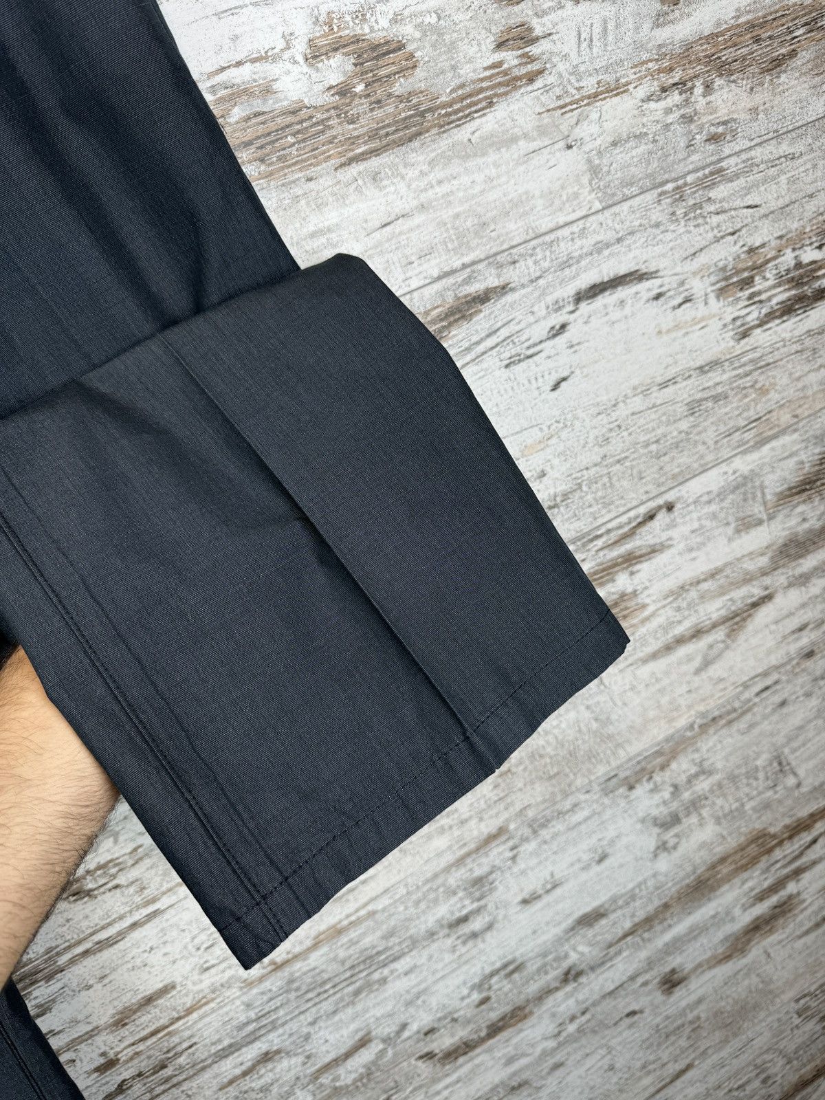 Japanese Brand × John Varvatos Mens John Varvatos pants luxury size 52 wool Japanese Size US 34 / EU 50 - 9 Thumbnail