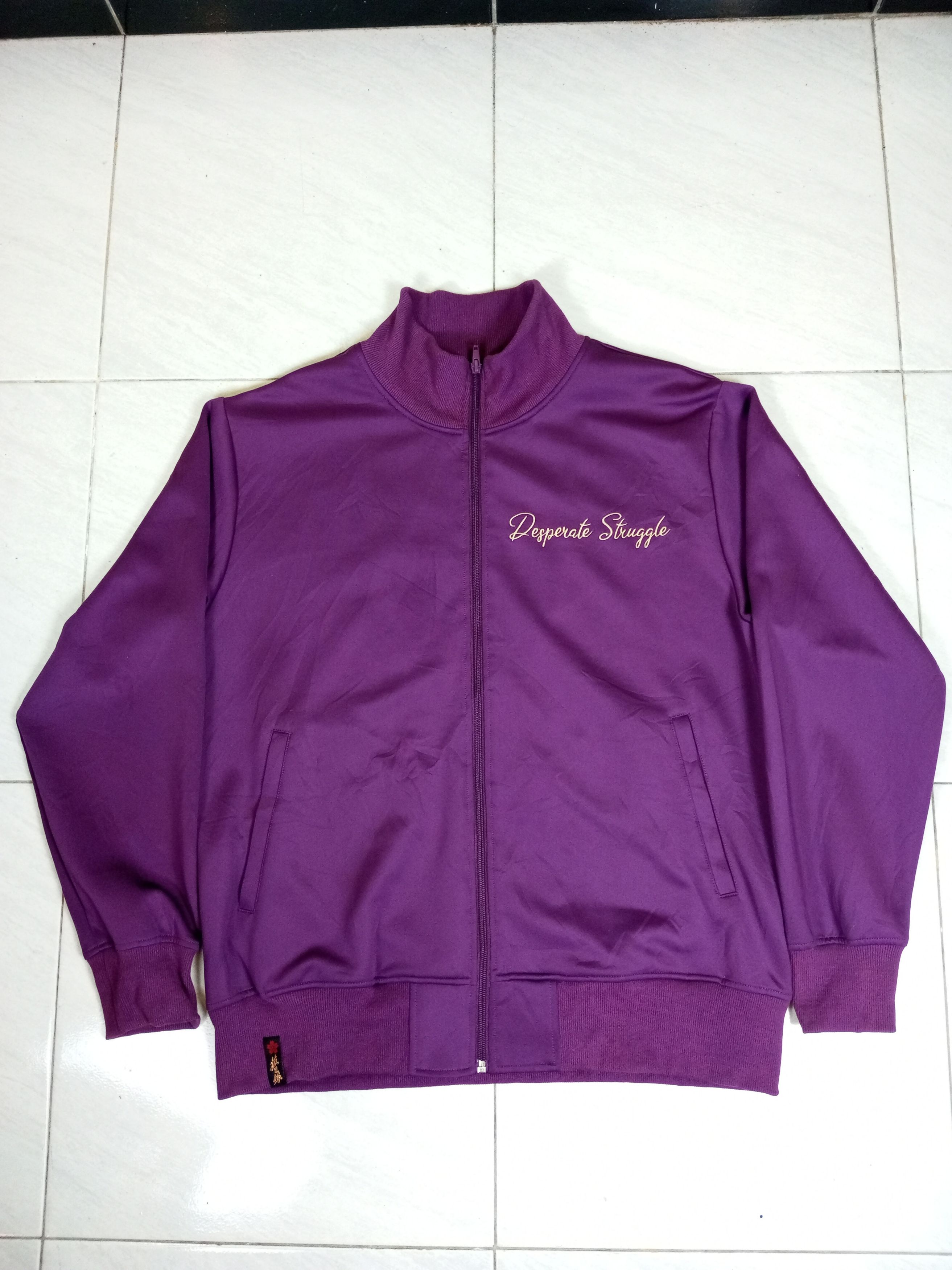 Japanese Brand ❤️‍🔥BINDING OFFER❤️‍🔥 Desperate struggle Japanese game Size US XL / EU 56 / 4 - 9 Thumbnail