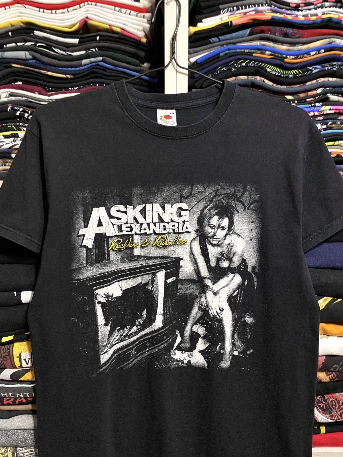 Band Tees Vintage Asking Alexandria Reckless Relentless Band T-Shirt Size US M / EU 48-50 / 2 - 2 Thumbnail