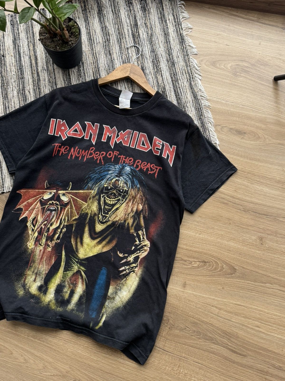 Band Tees Vintage Iron Maiden "TheNumber of the Beast" Rock Size US M / EU 48-50 / 2 - 4 Thumbnail