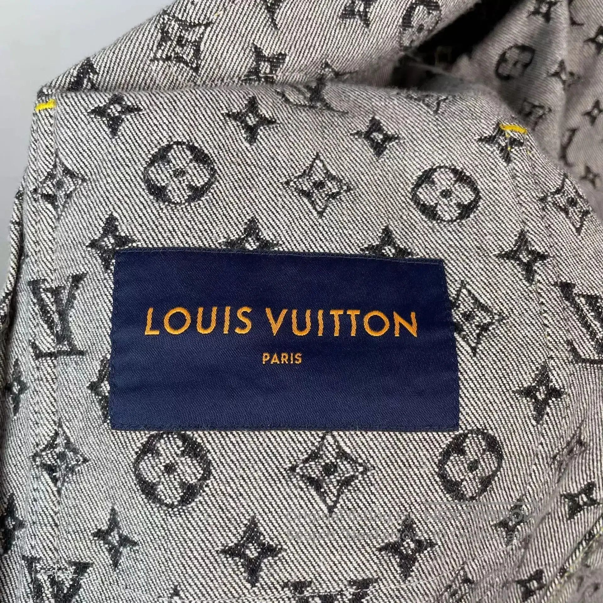 Louis Vuitton Black Denim Jacket with Pattern Details Size S. Size US S / EU 44-46 / 1 - 3 Thumbnail