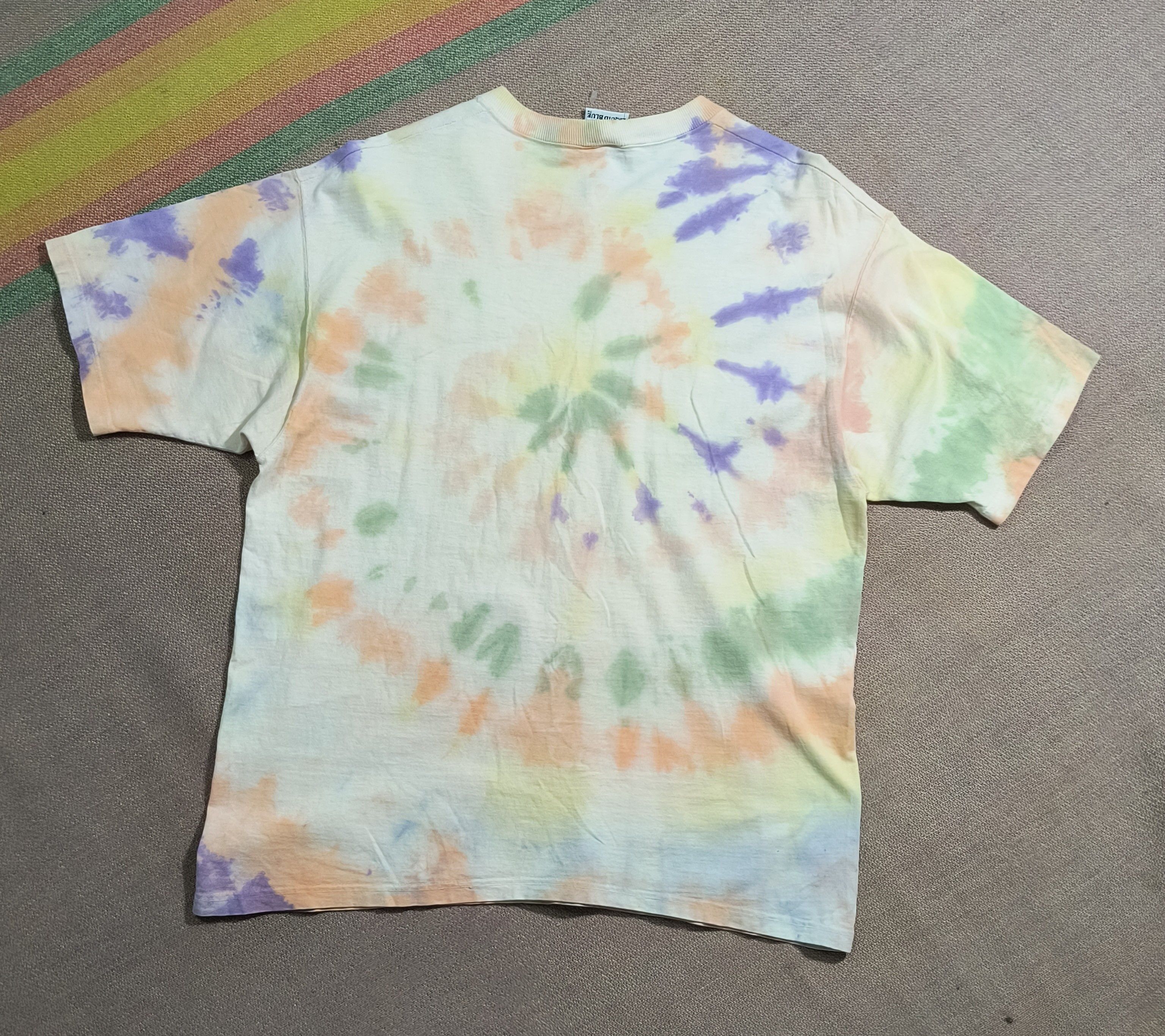 Band Tees Vintage Liquid Blue Greatful Dead Spiral Bears Tie-Dye 1995 Size US L / EU 52-54 / 3 - 5 Thumbnail