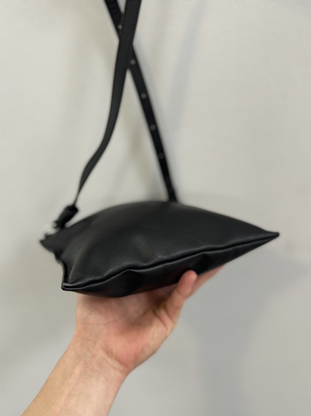 Givenchy × Vintage LUXURY GIVENCHY PARFUMS BAG Size ONE SIZE - 7 Thumbnail