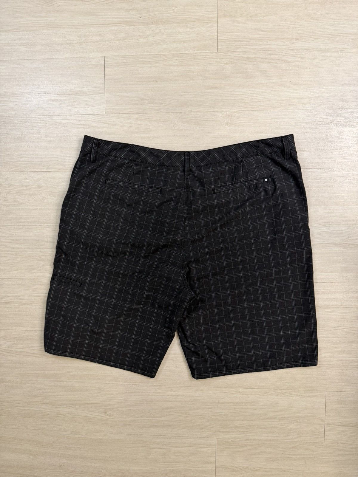 Hurley Y2K Hurley Plaid Black Chino Shorts Size US 44 / EU 60 - 3 Thumbnail