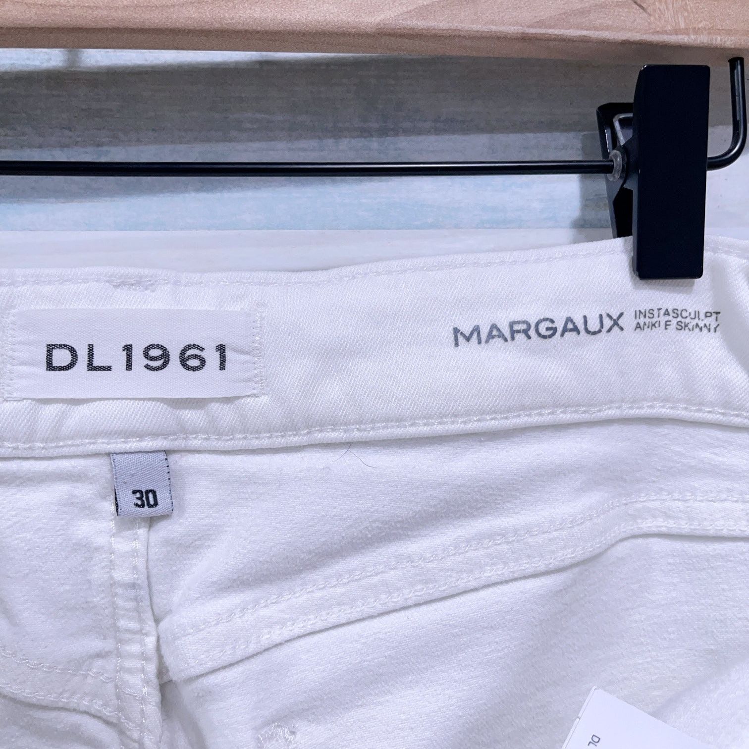 DL1961 DL1961 Margaux Instasculpt Ankle Skinny Jeans White 30 Size 30" / US 8 / IT 44 - 7 Thumbnail