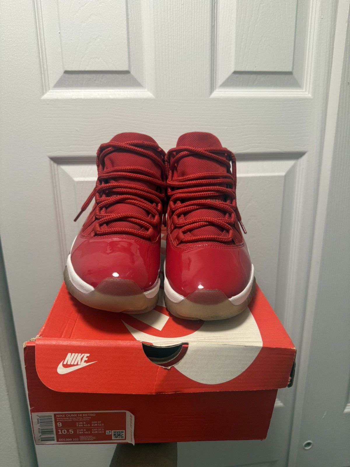 Jordan Brand Air jordan Win Like 96 Jordan 11s size 9 Size US 9 / EU 42 - 2 Thumbnail