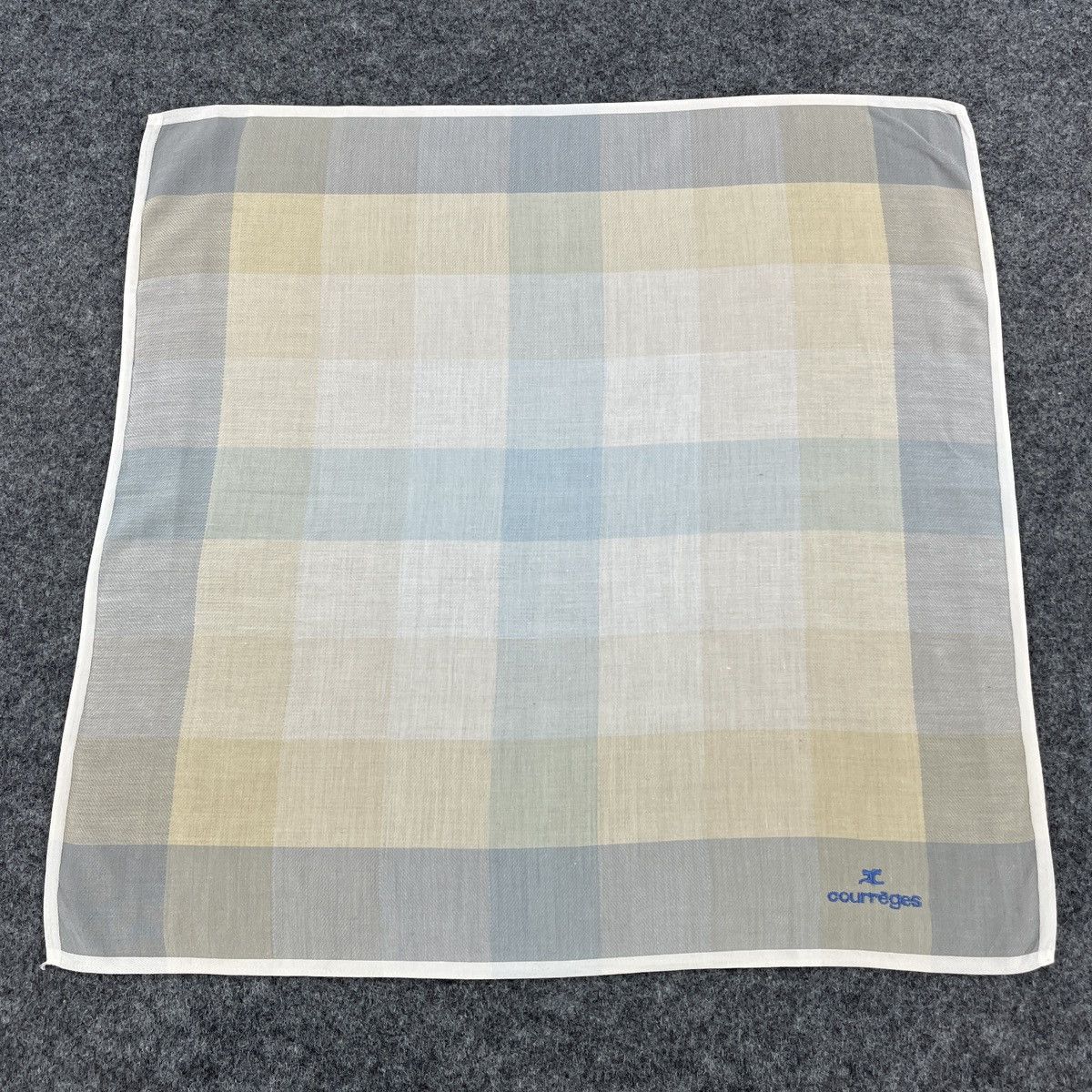 Courreges × Vintage Courreges Handkerchief / Bandana / Neckerchief B129 Size ONE SIZE - 1 Thumbnail