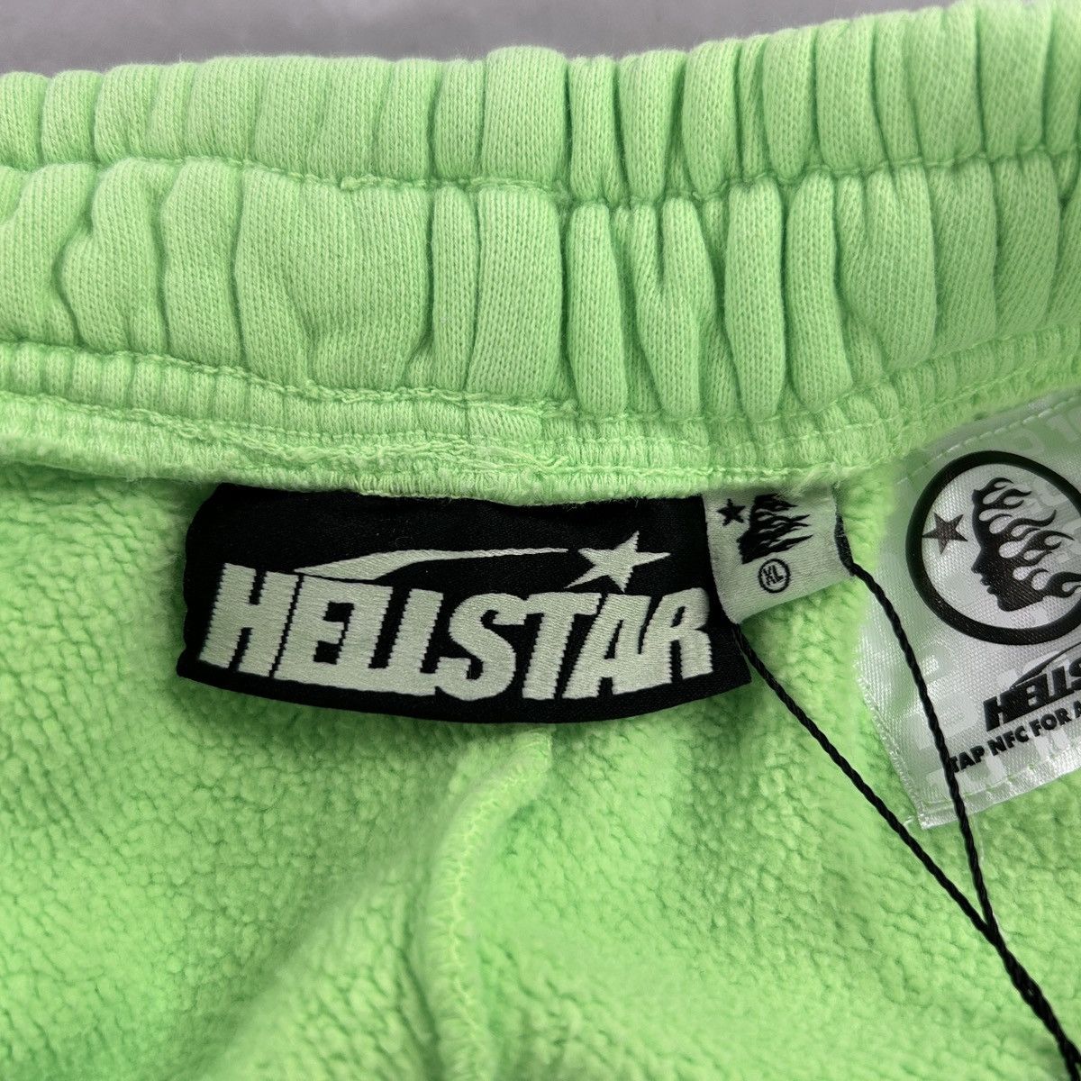 HELLSTAR Hellstar Warm Up Shorts Neon Green Size US 38 / EU 54 - 3 Thumbnail