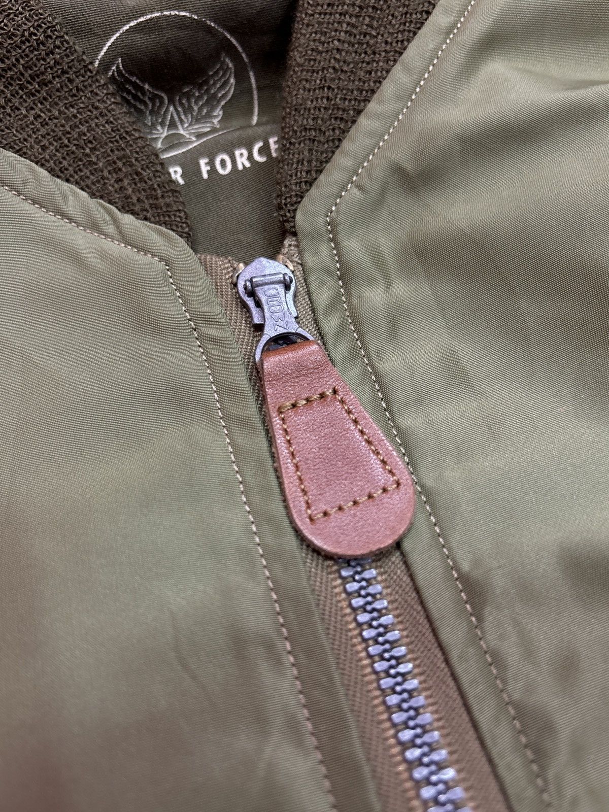 Buzz Rickson's × Toyo Enterprises BUZZ RICKSON'S L-2 Flight Jacket Ma-1 Toyo Enterprise Size US L / EU 52-54 / 3 - 6 Thumbnail