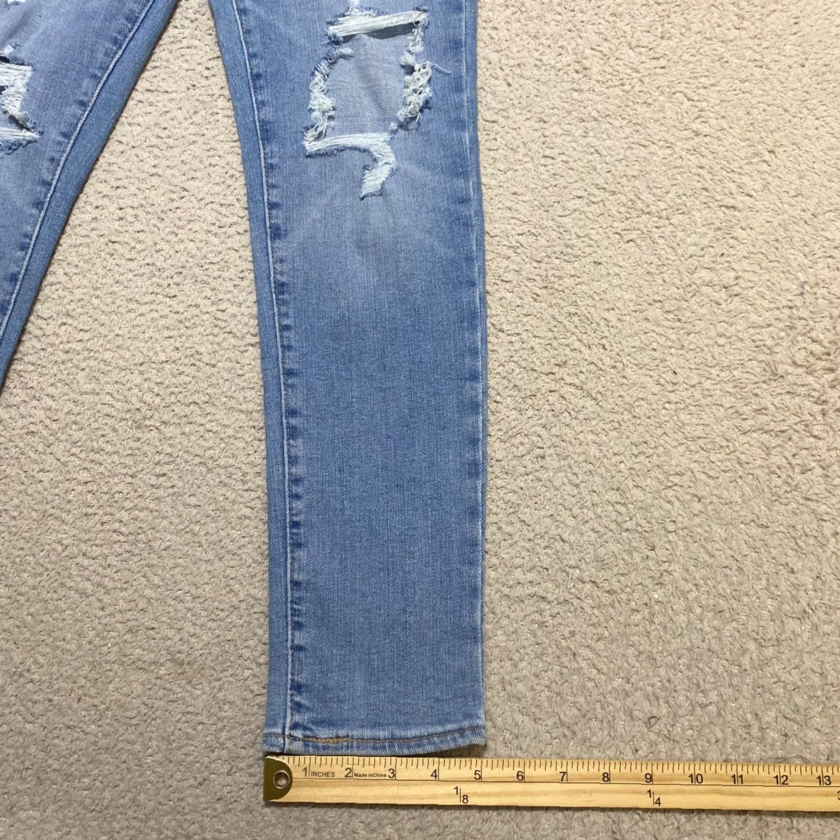 Levi's VINTAGE Levis 721 Womens Jeans 26 Blue Denim Medium Wash High Rise Skinny Distresseds Size 26" / US 2 / IT 38 - 5 Thumbnail