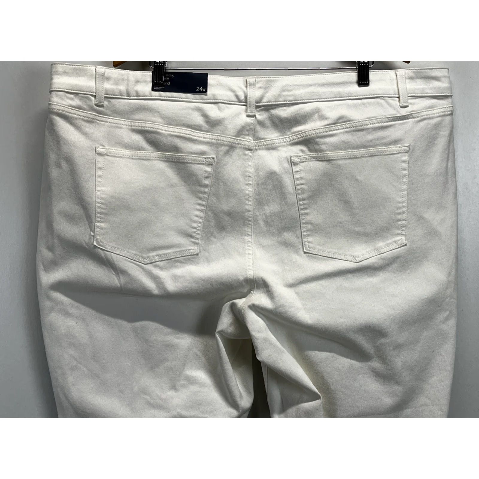 Talbots Talbots Flawless Girlfriend Jeans 24W Plus Women Ankle White Stretch Size 42" / US 20 - 4 Thumbnail