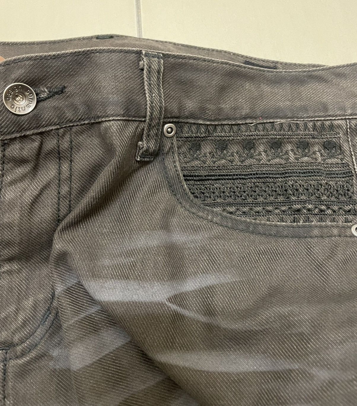 semanticdesign Semantic Design Cross & Skull Embroided Jeans Size US 35 - 3 Thumbnail