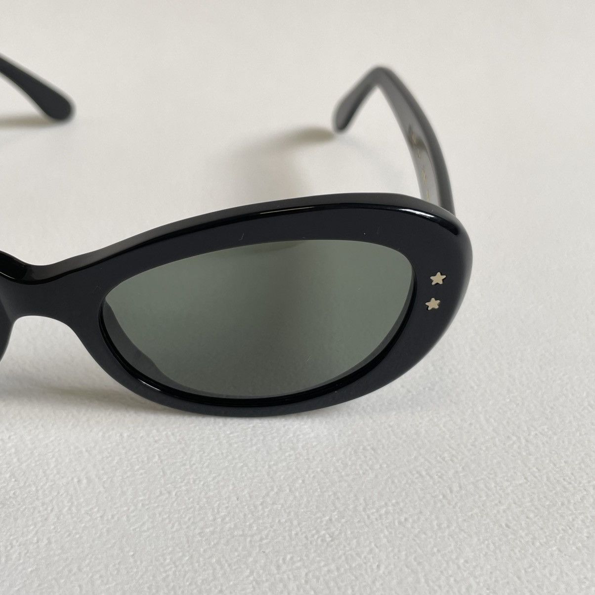 Cutler and Gross 70’s Style Black Oval ‘Cat Eye’ Sunglasses Size ONE SIZE - 4 Thumbnail