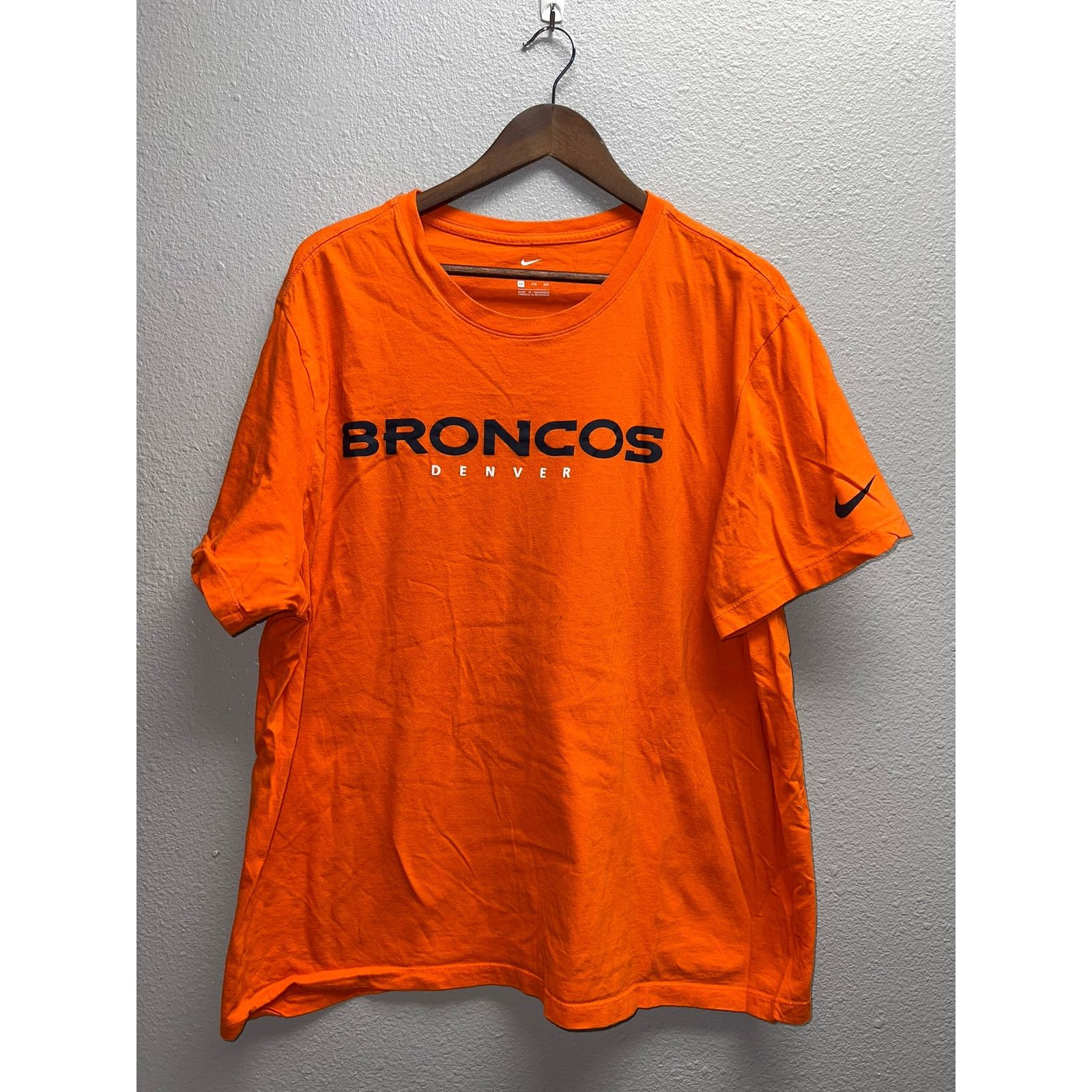 Vintage Womens Nike Denver Broncos Shirt Top Tee NFL Football 2XL Size XXL / US 16-18 / IT 52-54 - 1 Thumbnail