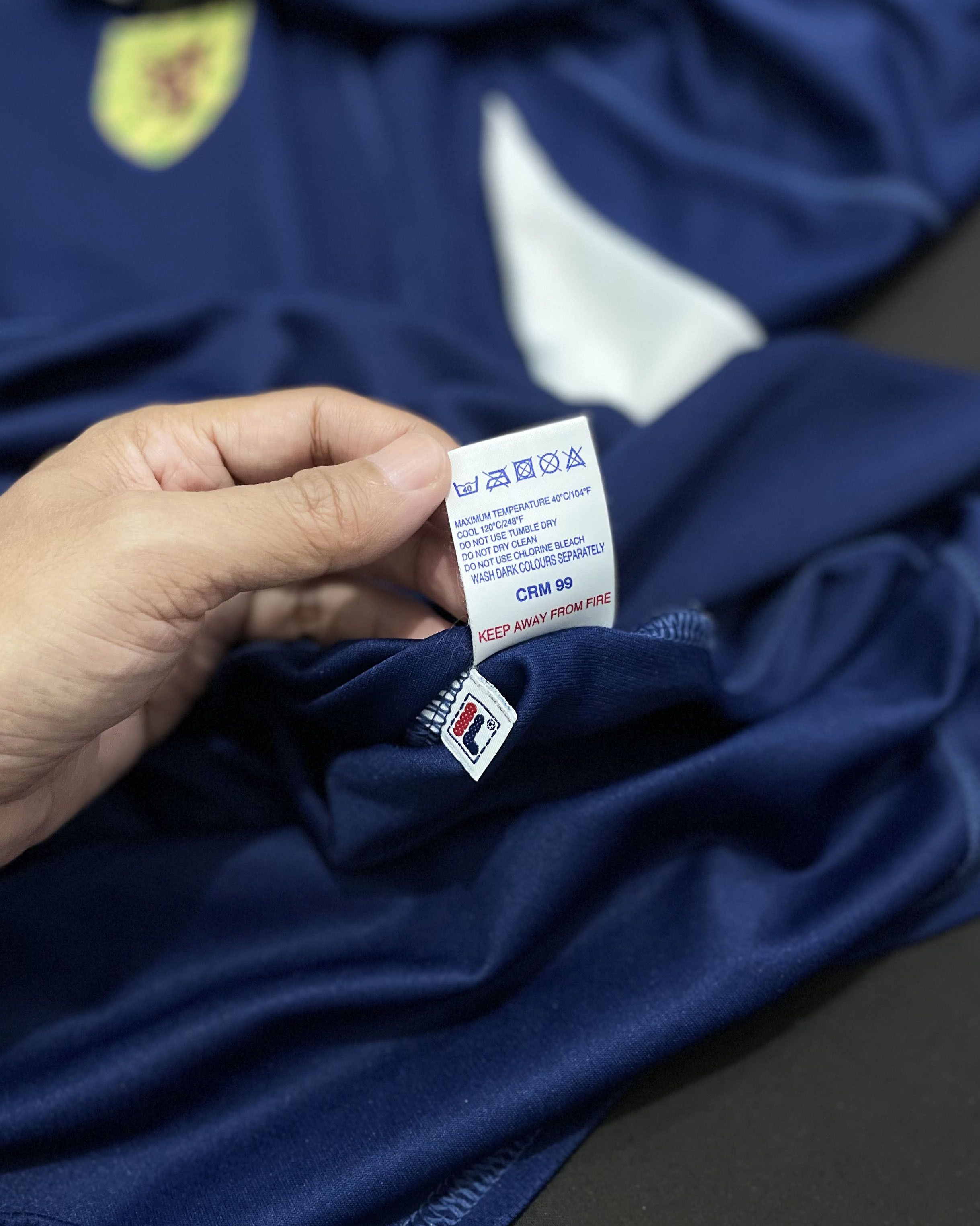 Fila Scotland Home Kit 2000 Size US L / EU 52-54 / 3 - 7 Thumbnail