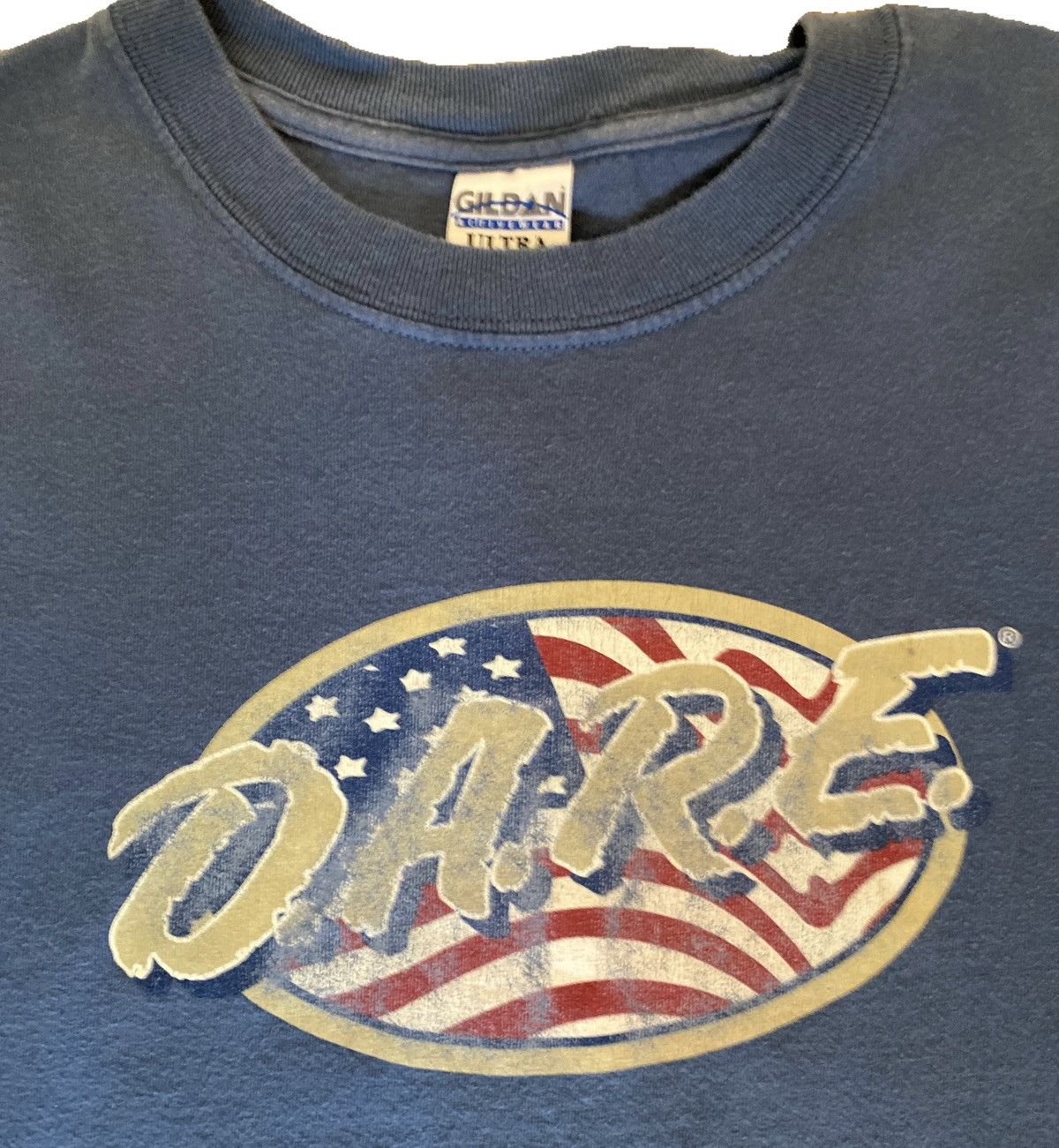 Vintage Vintage D.A.R.E. To Resist Drugs and Violence TShirt Size US L / EU 52-54 / 3 - 3 Thumbnail